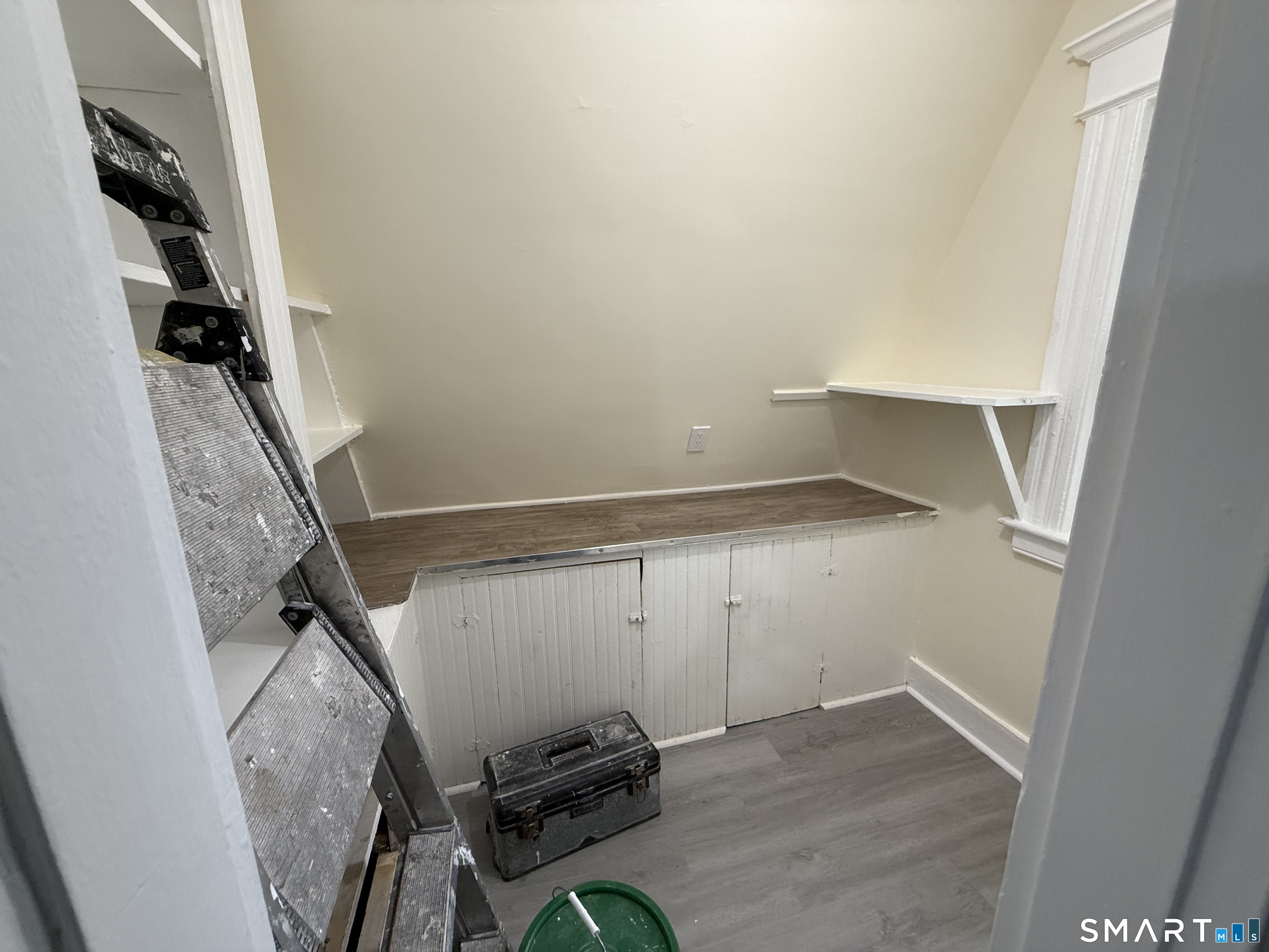 82 Bunker Hill Avenue 3