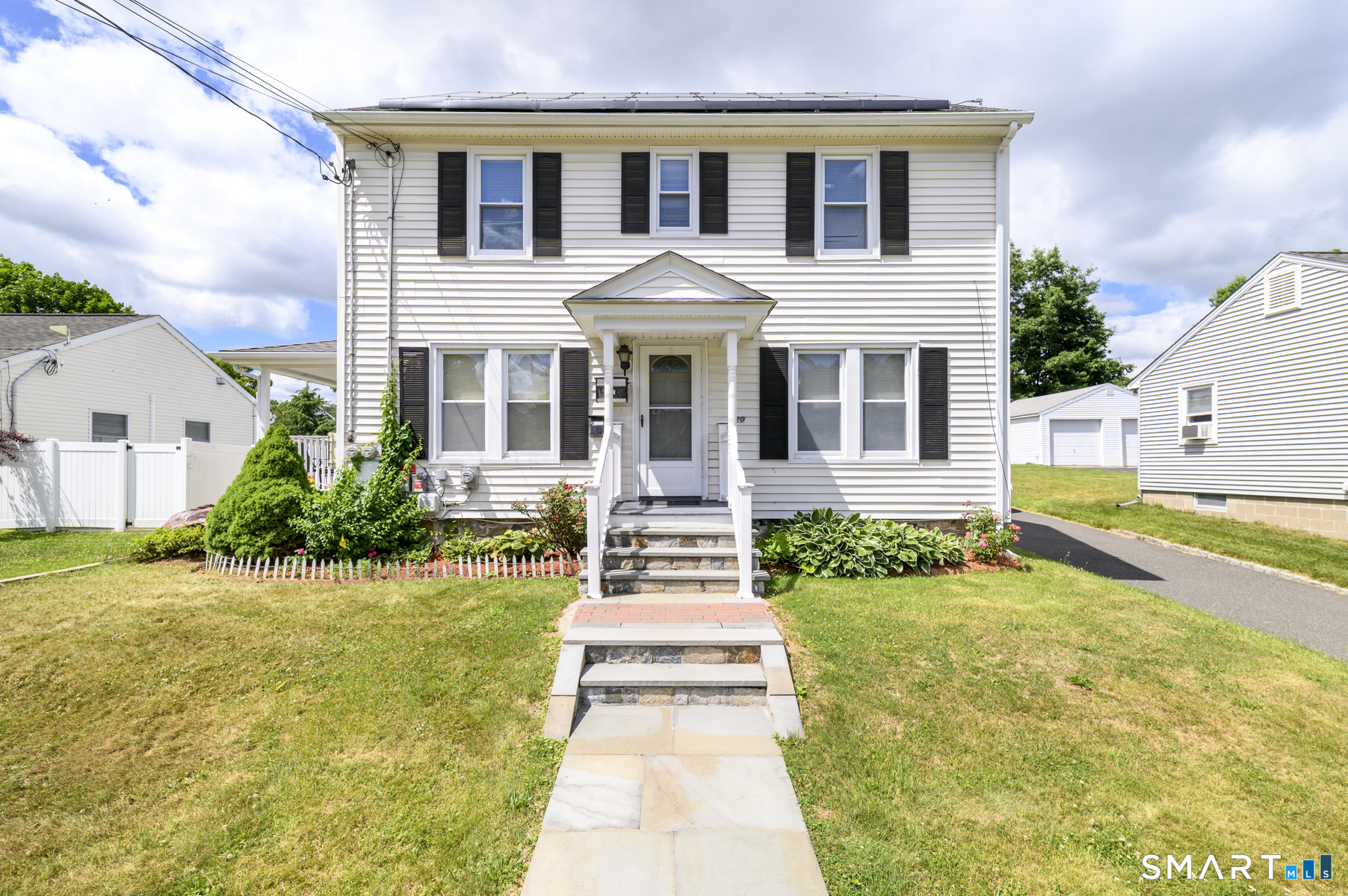 20 Laurel Street