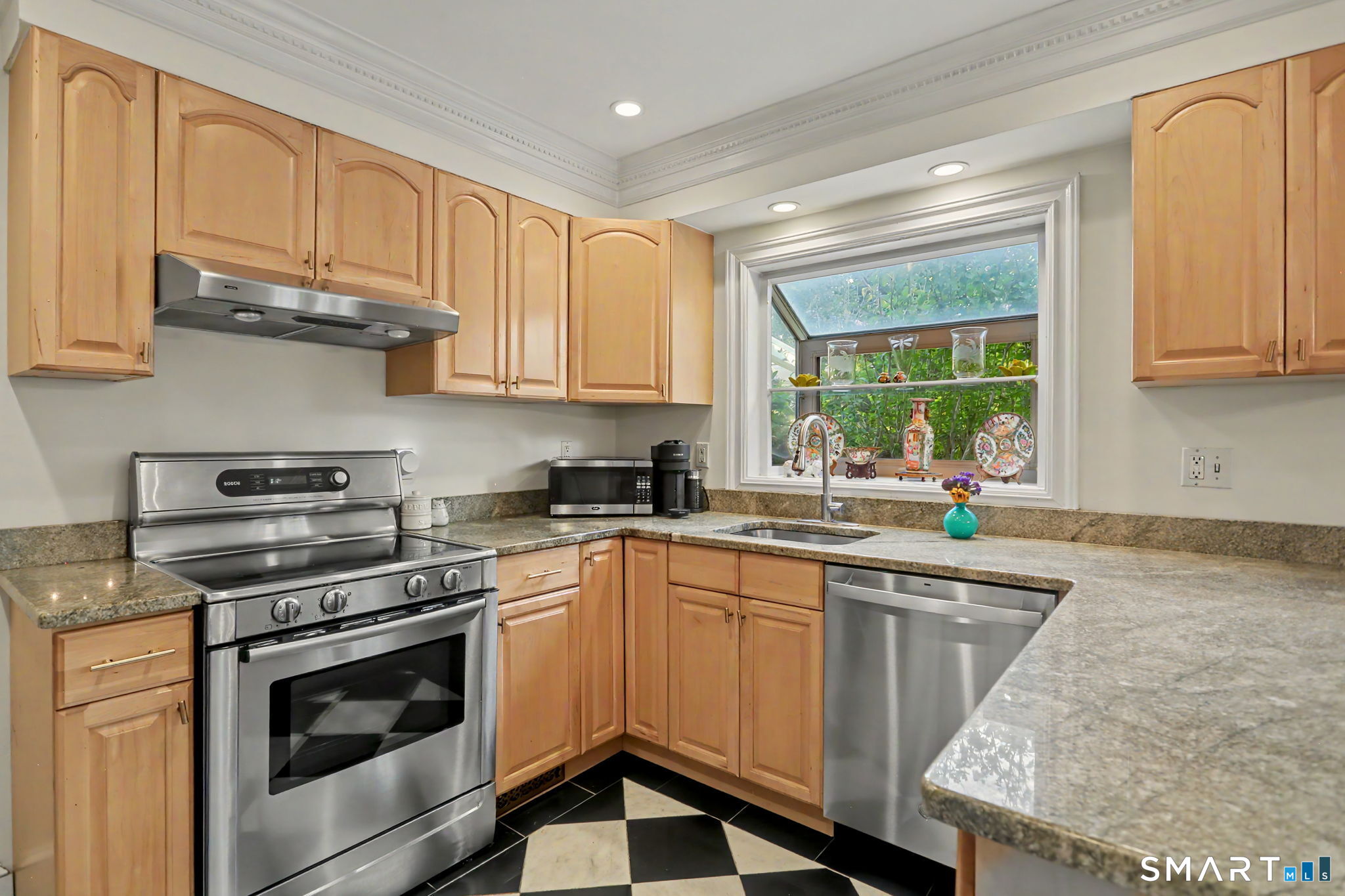 360 Pansy Road