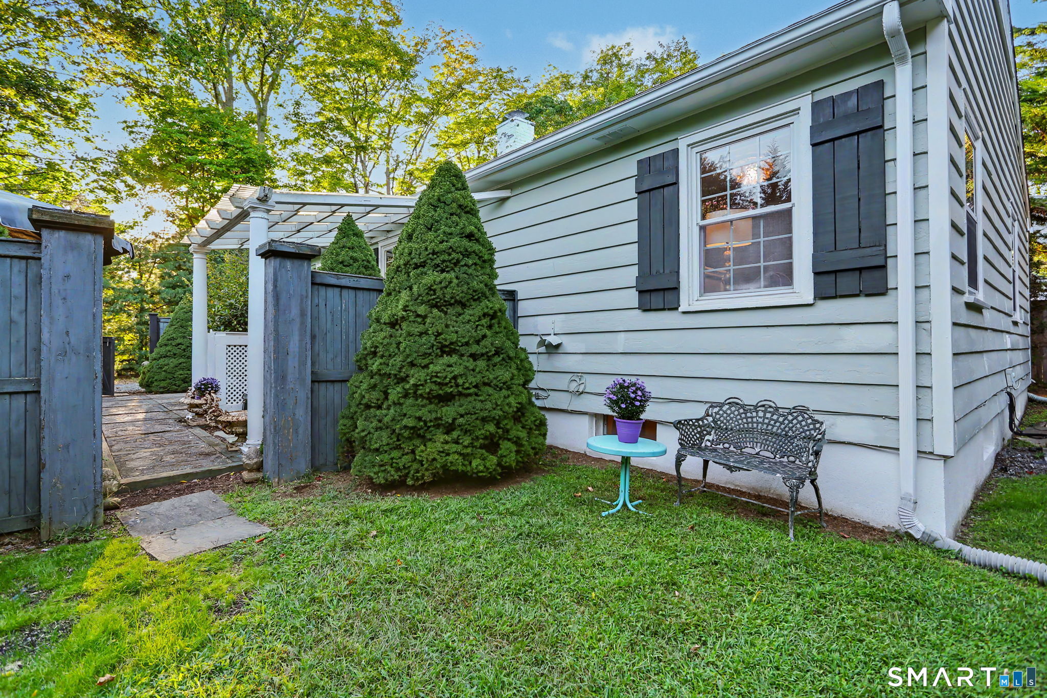 360 Pansy Road