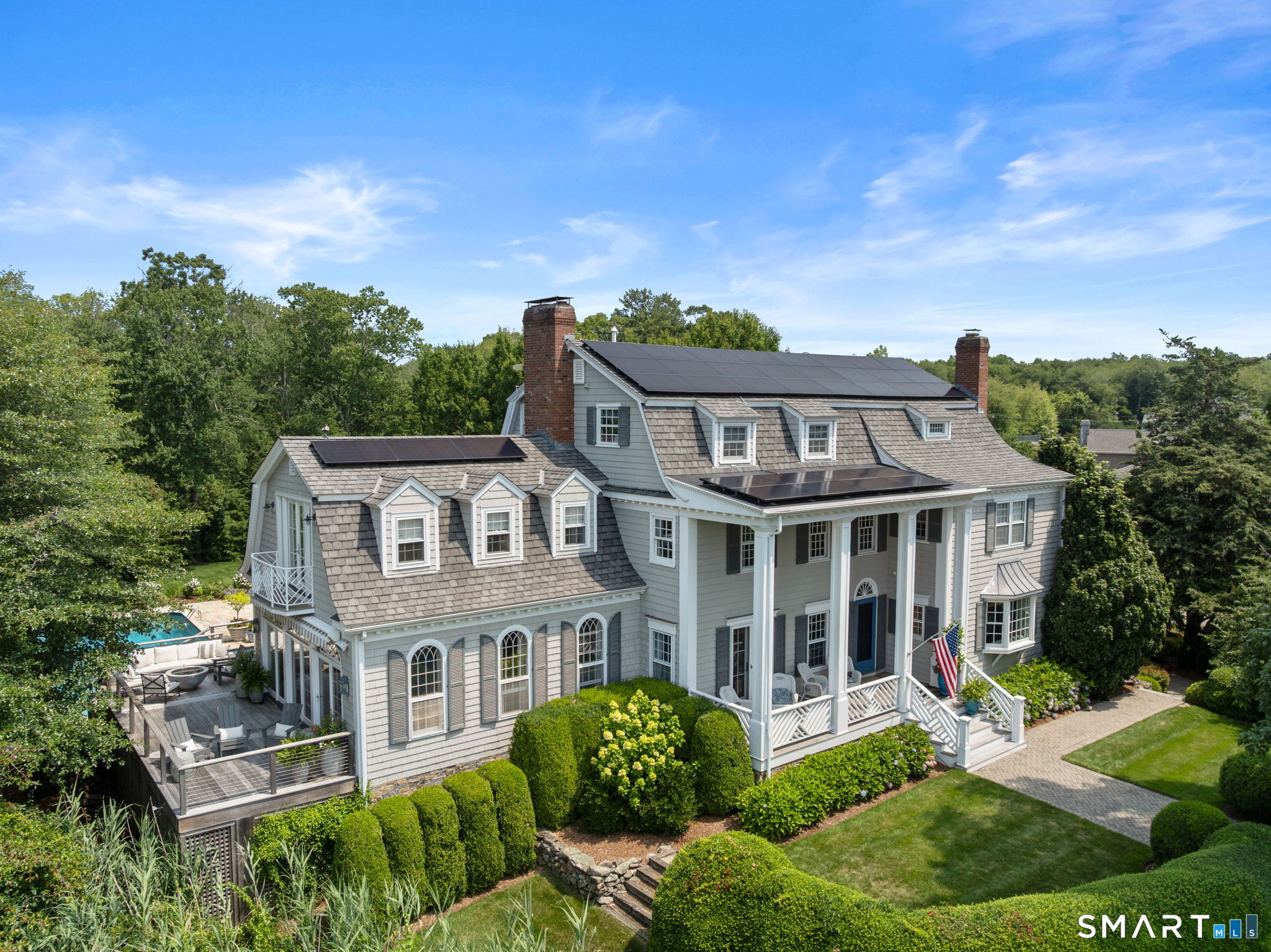 14 Middle Beach Road West