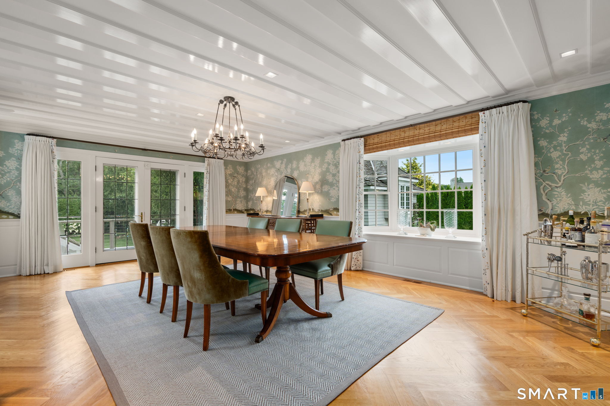 14 Middle Beach Road West