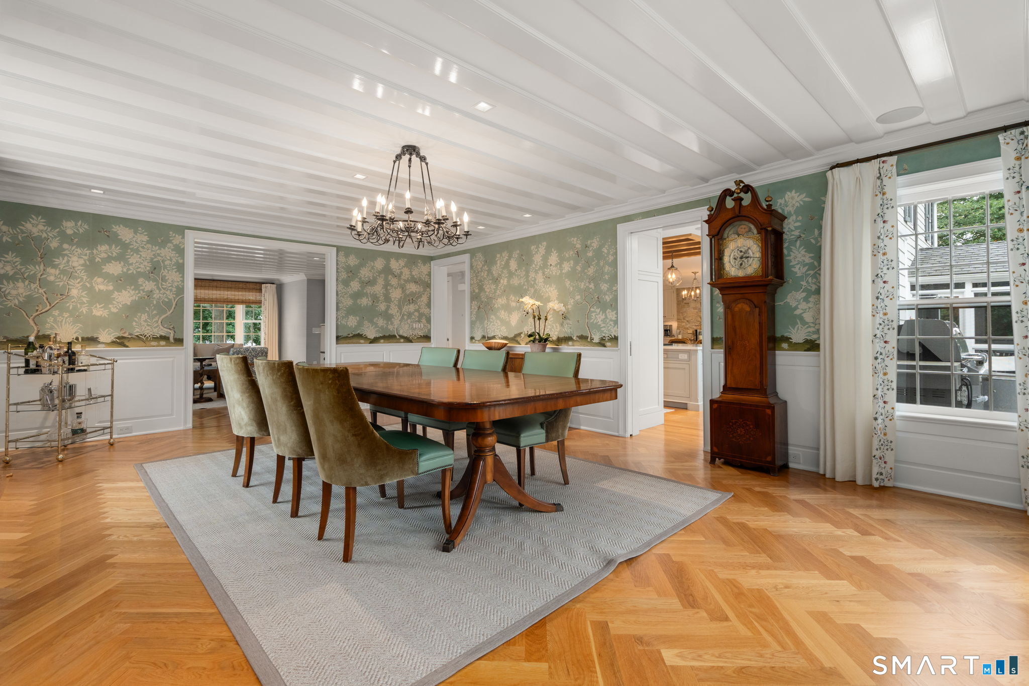 14 Middle Beach Road West