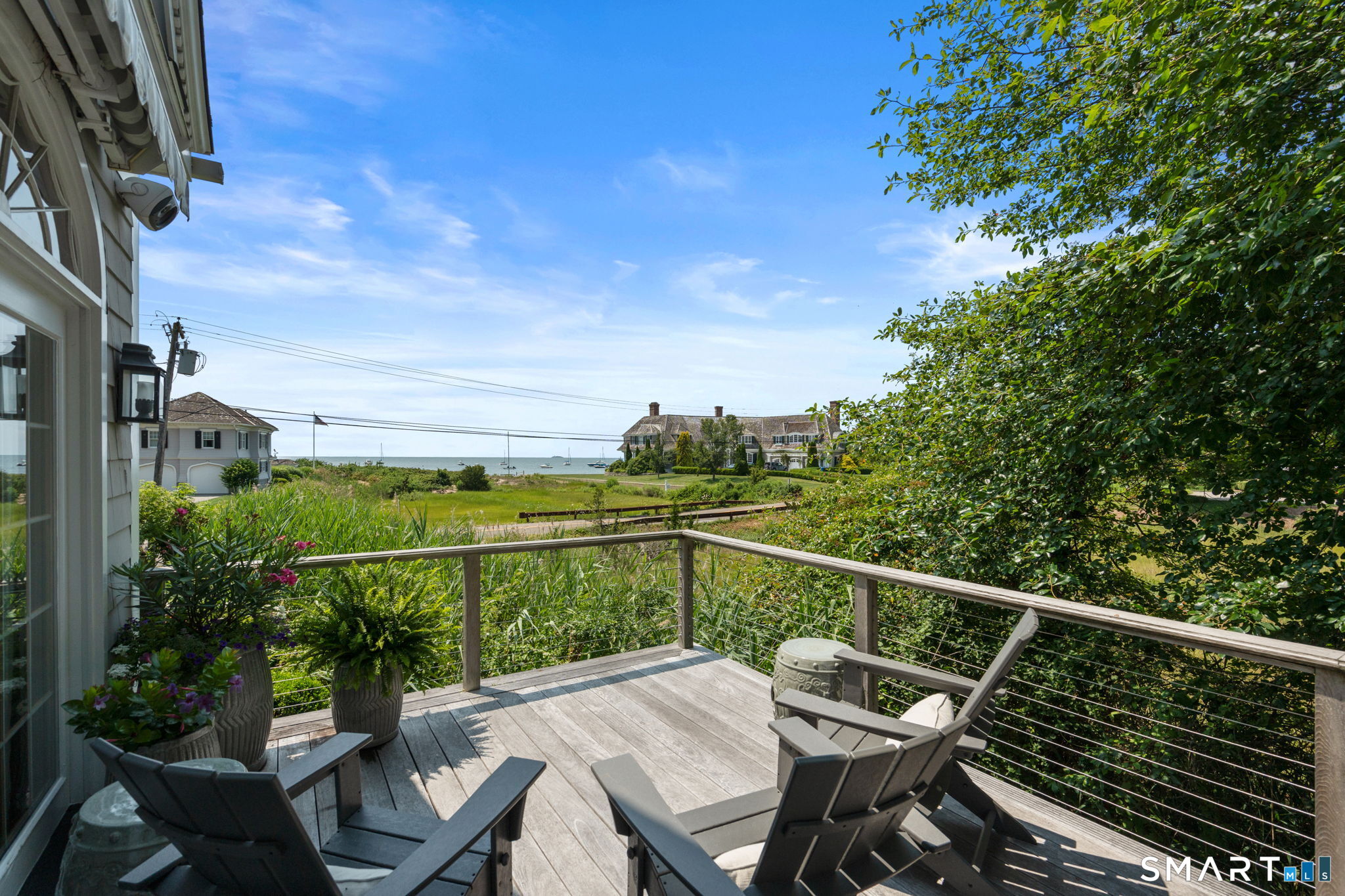 14 Middle Beach Road West