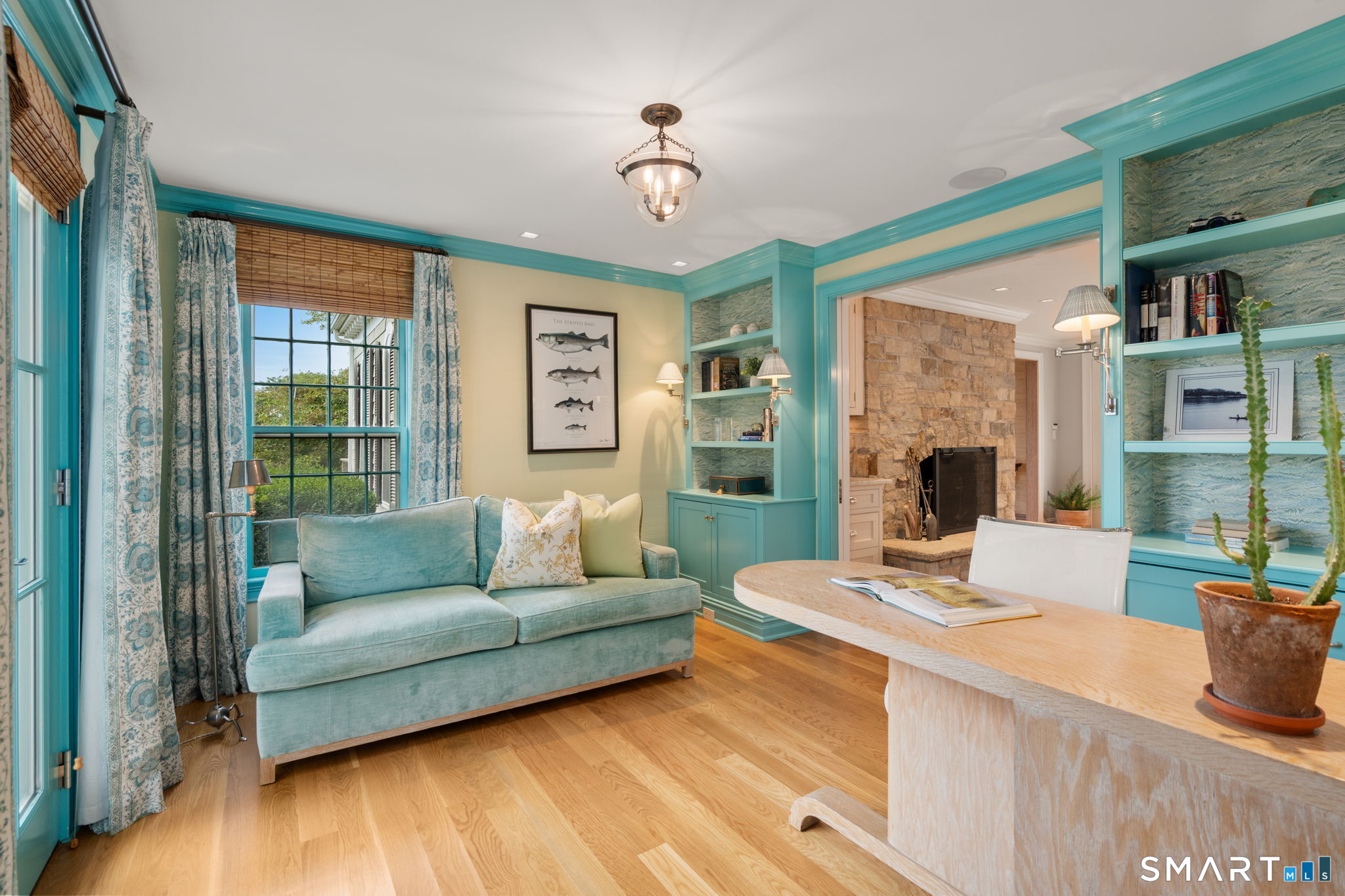 14 Middle Beach Road West