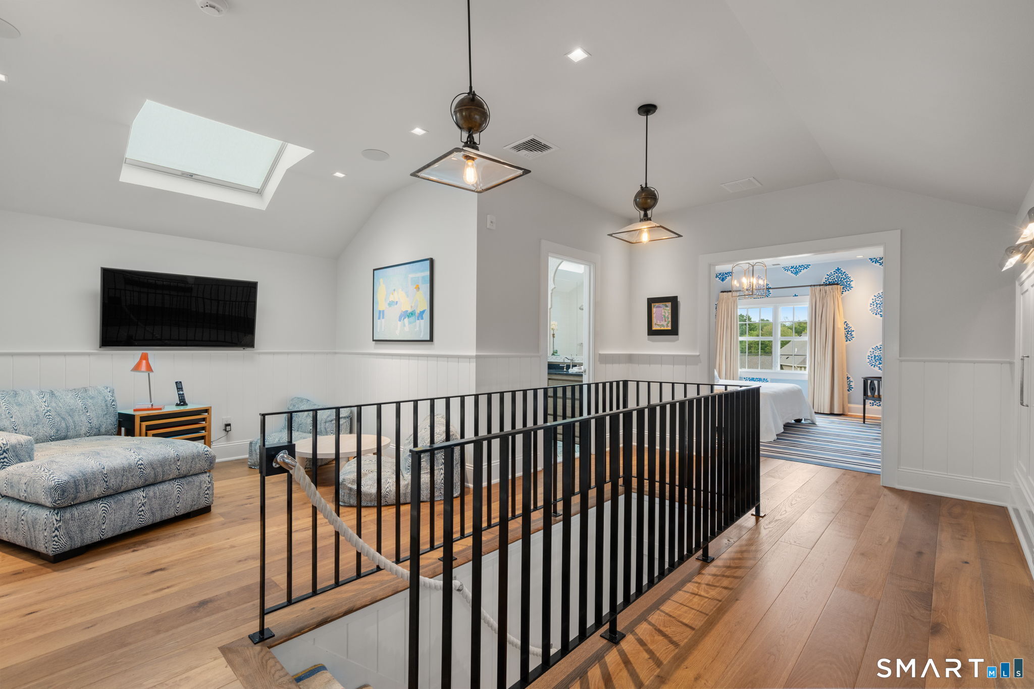 14 Middle Beach Road West