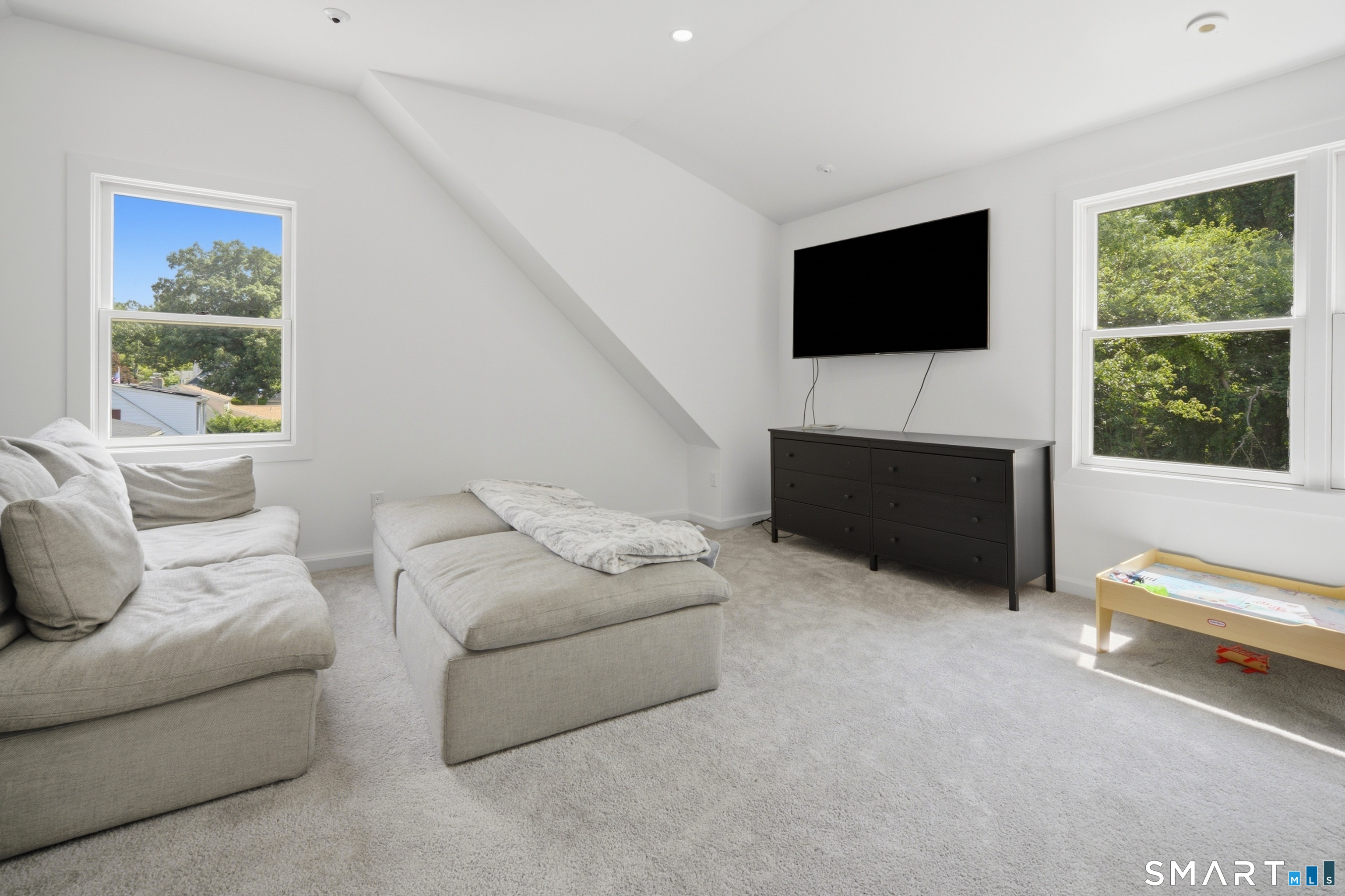 148 Szost Drive