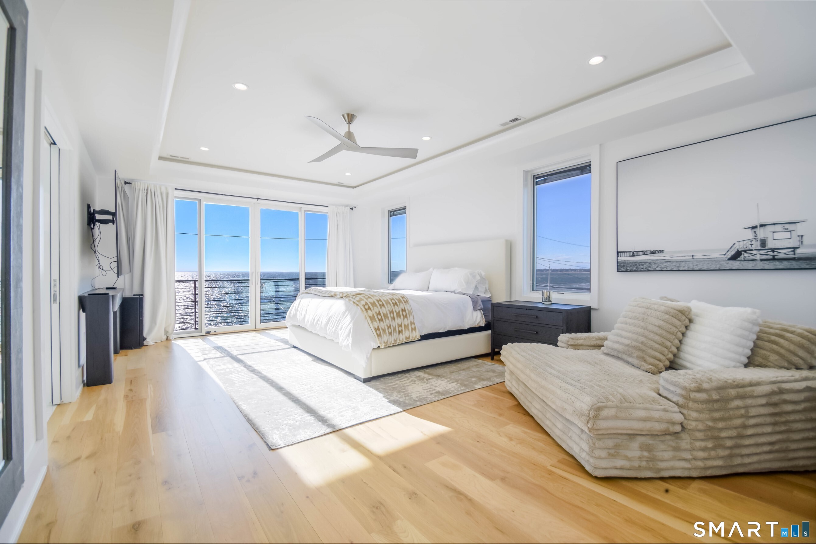 2268 Fairfield Beach Road