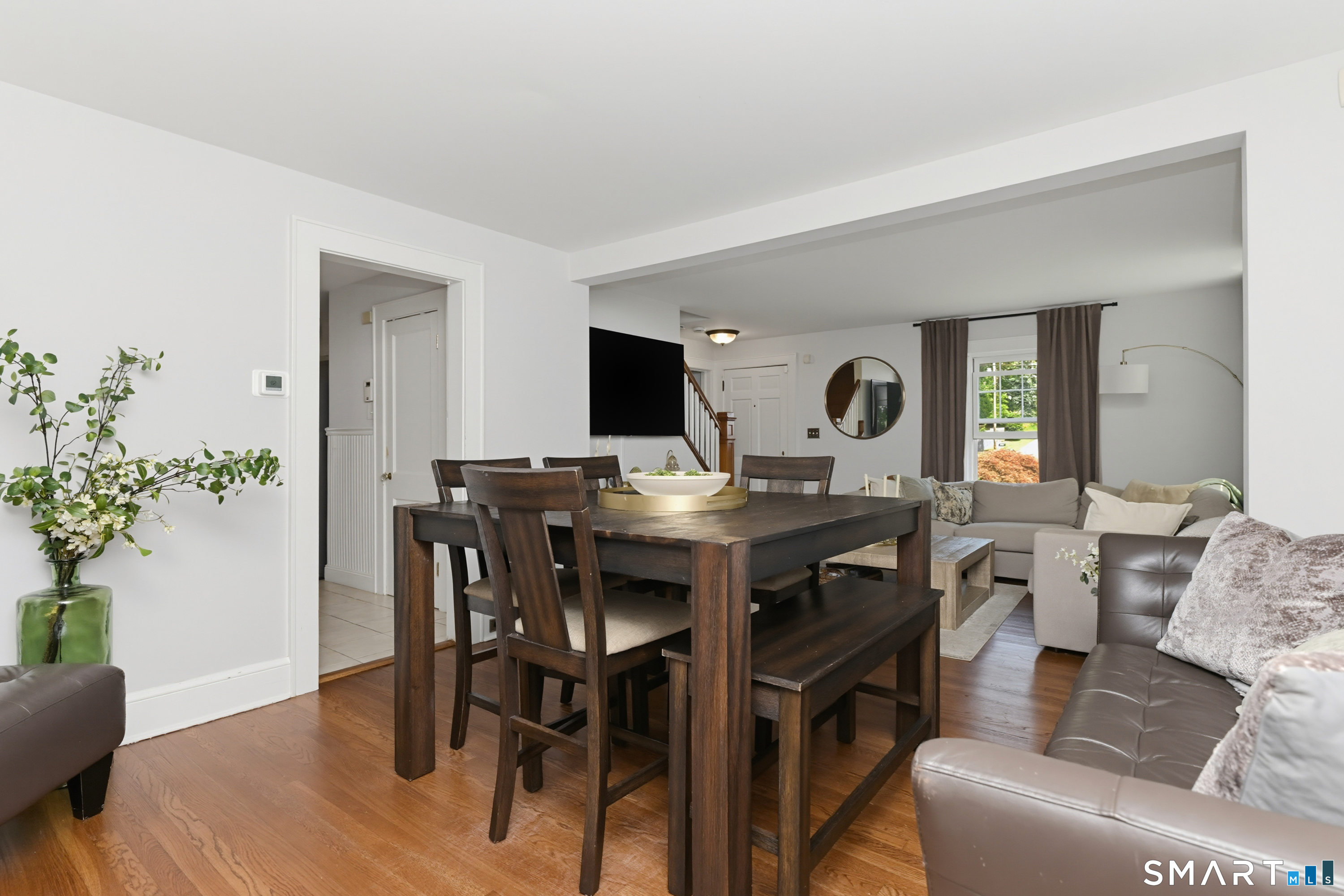 1923 Huntington Turnpike