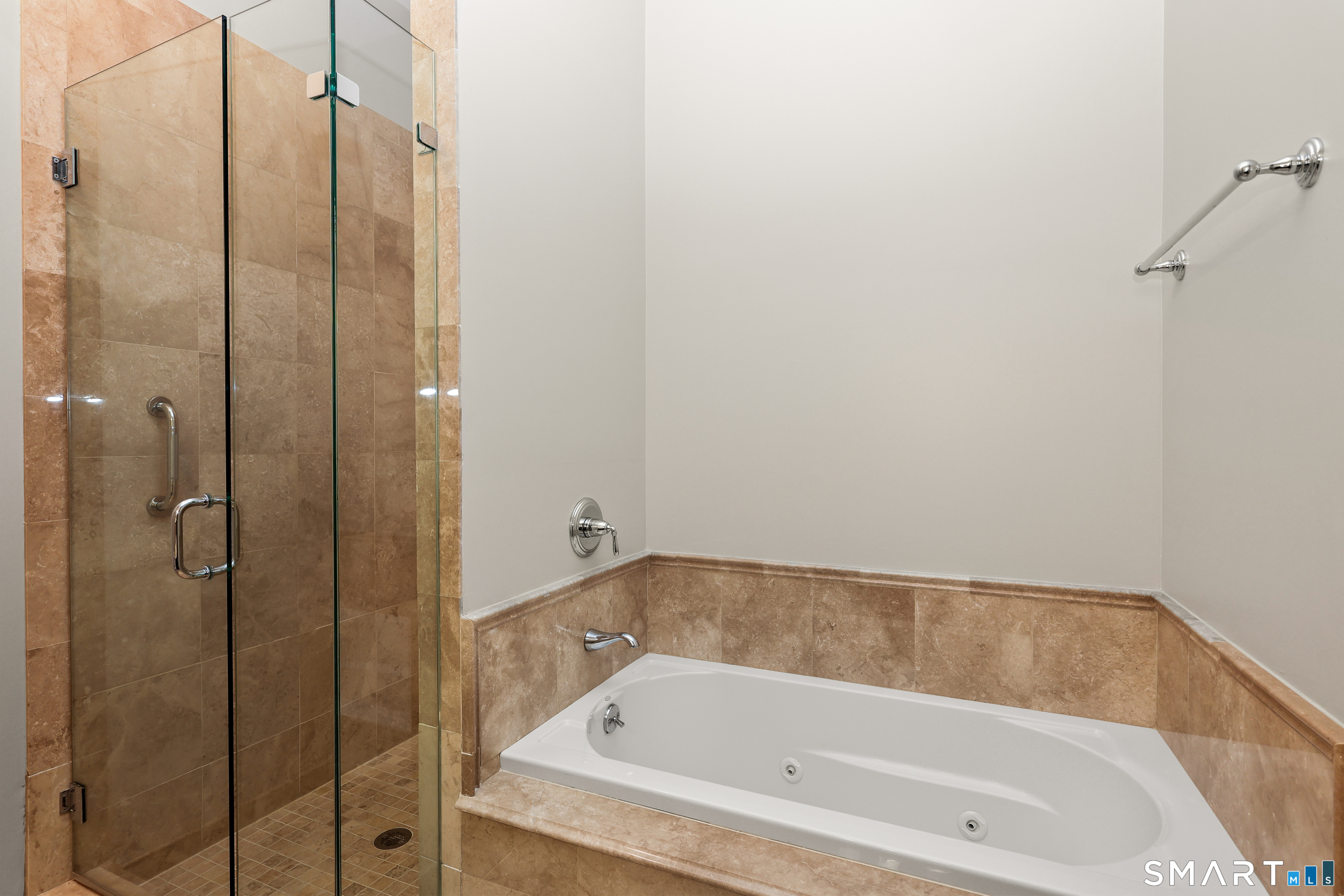 50 Stone Ridge Way Unit: 2A