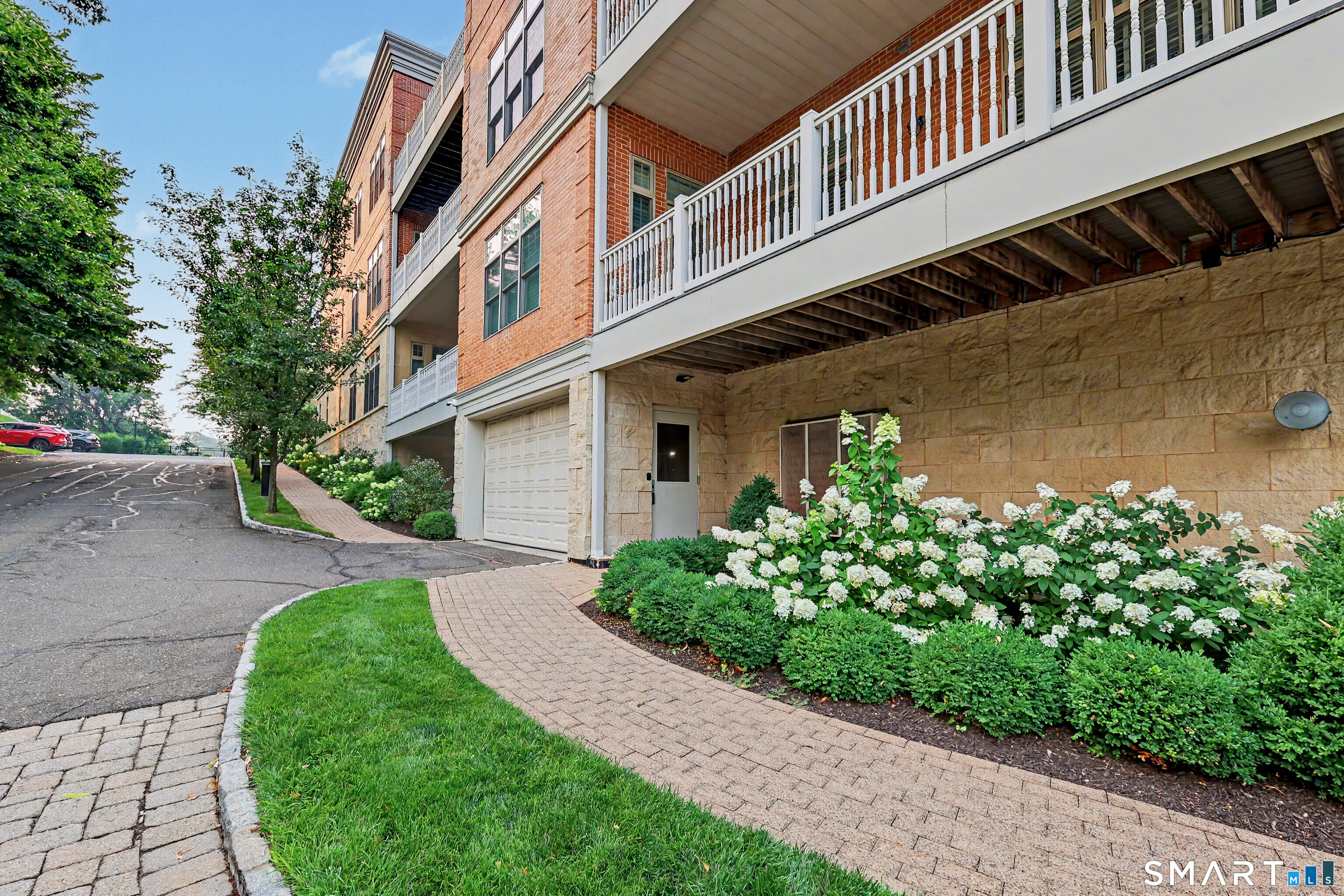 50 Stone Ridge Way Unit: 2A
