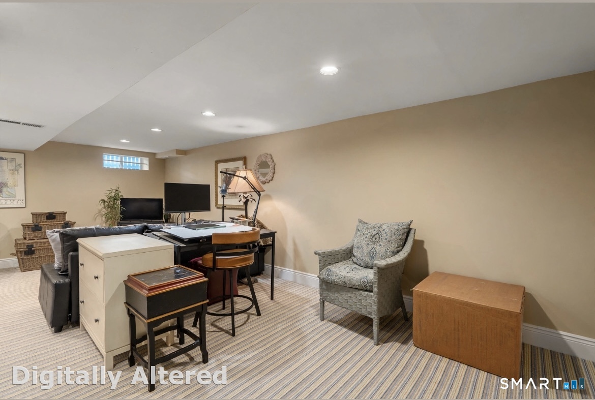 717 Riverside Drive