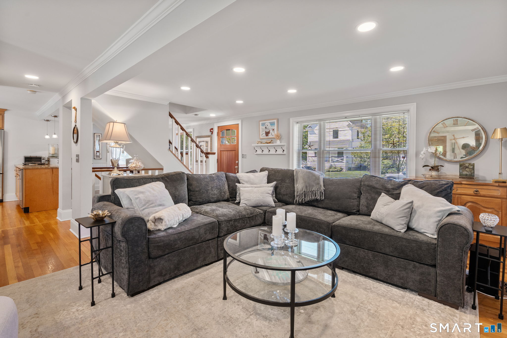 717 Riverside Drive