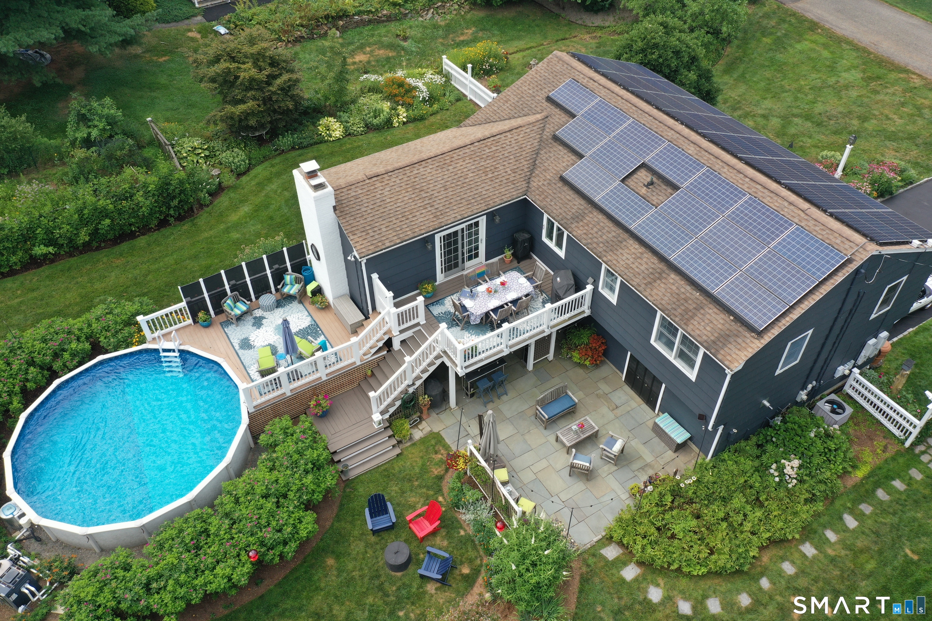 11 Crestwood Drive