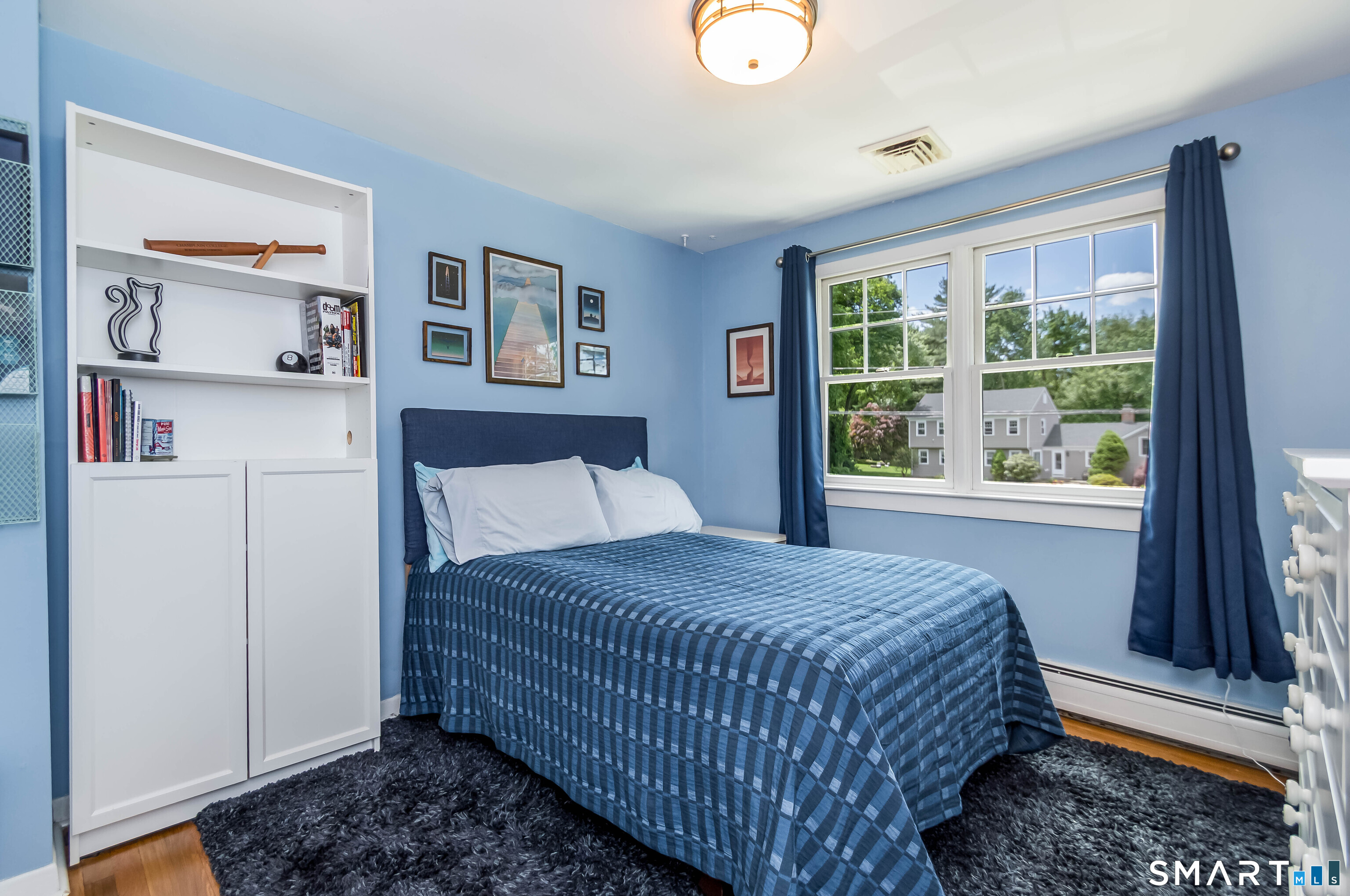 11 Crestwood Drive