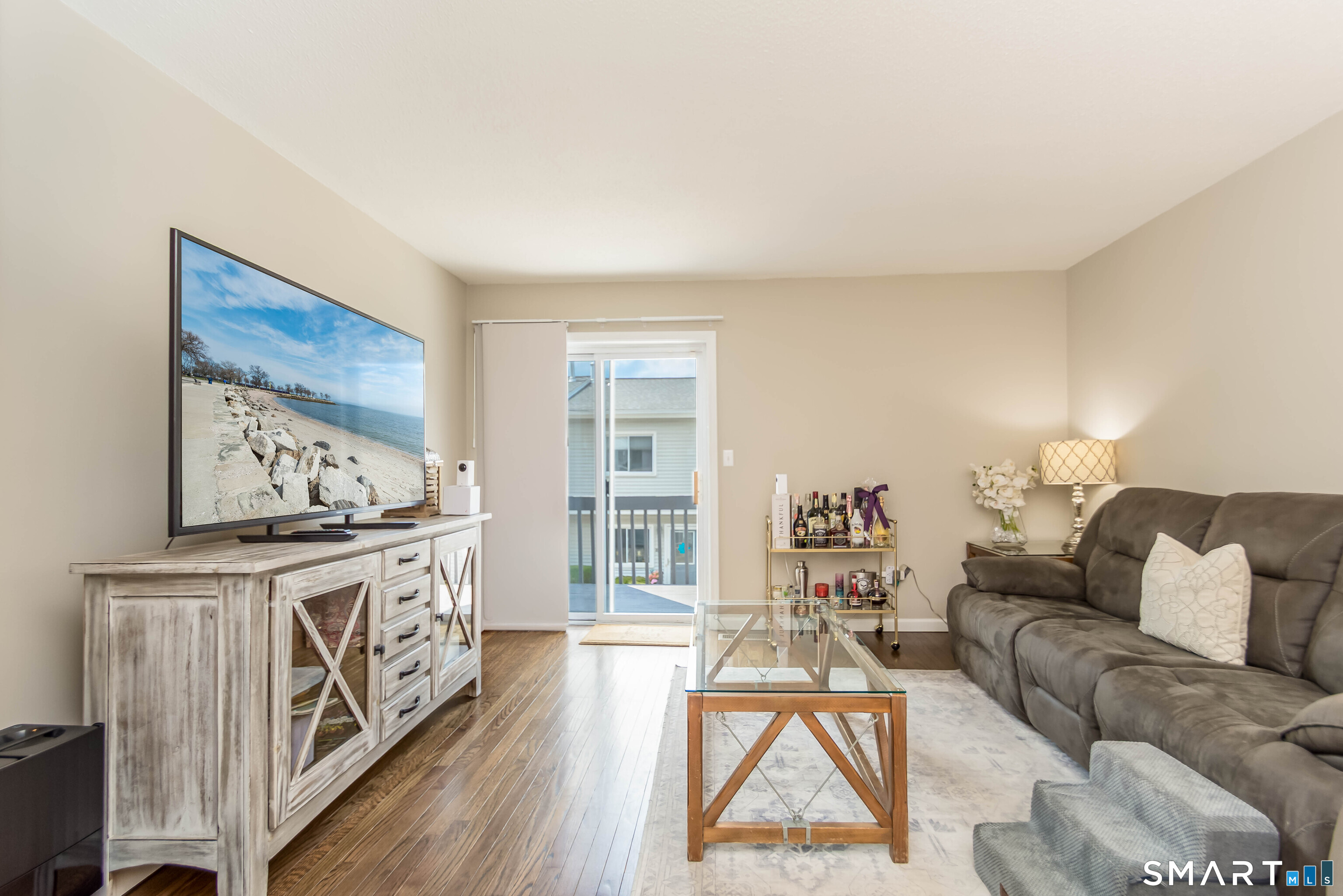 273 Derby Avenue Unit: 305