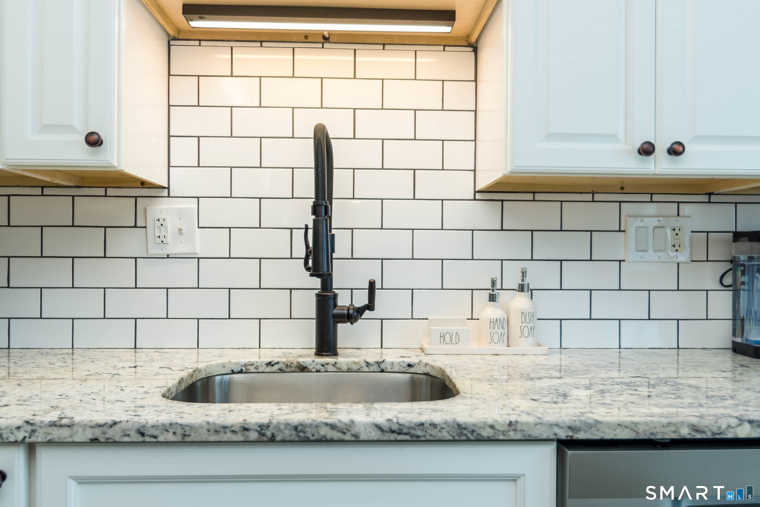273 Derby Avenue Unit: 305