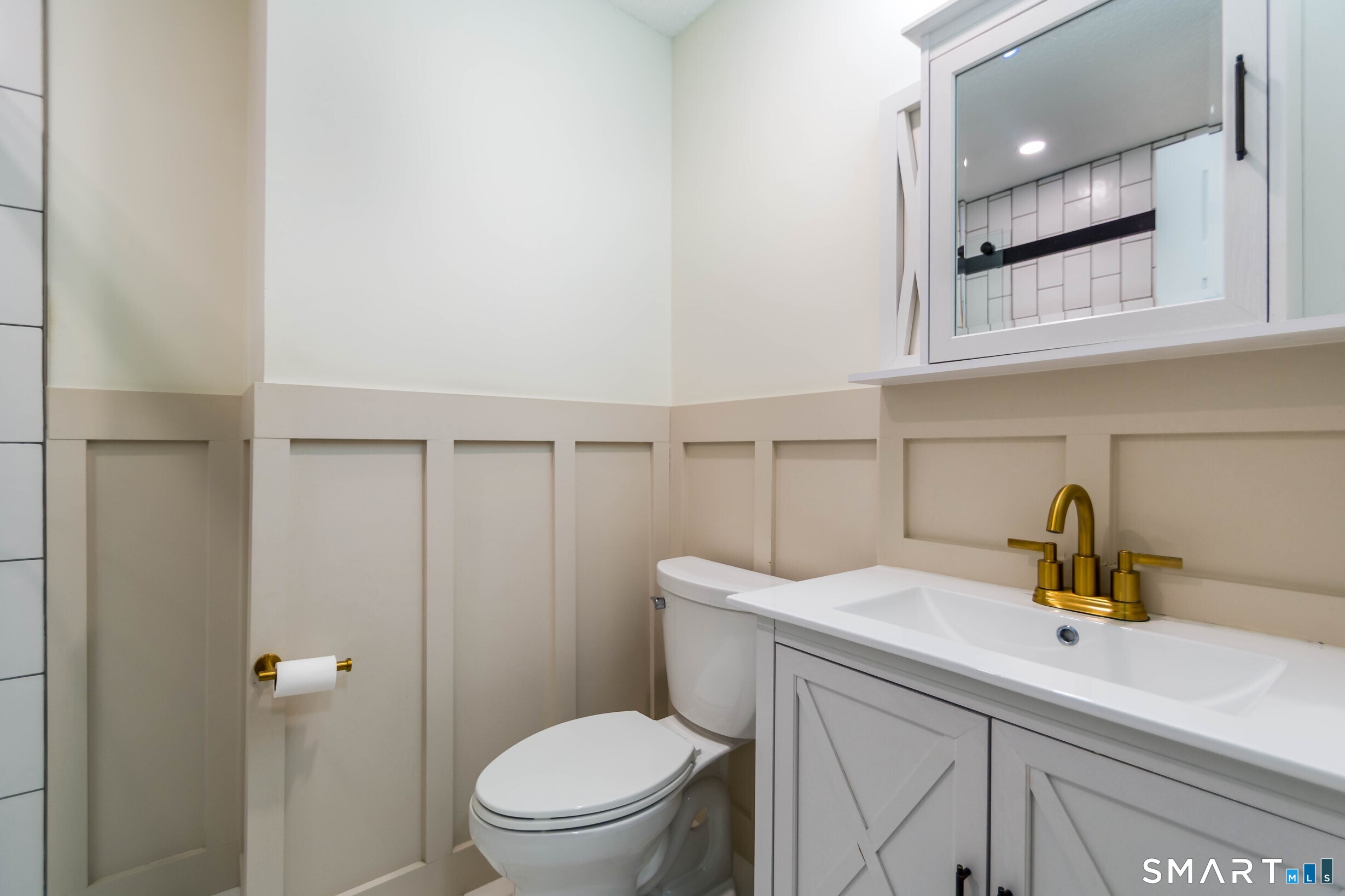 273 Derby Avenue Unit: 305