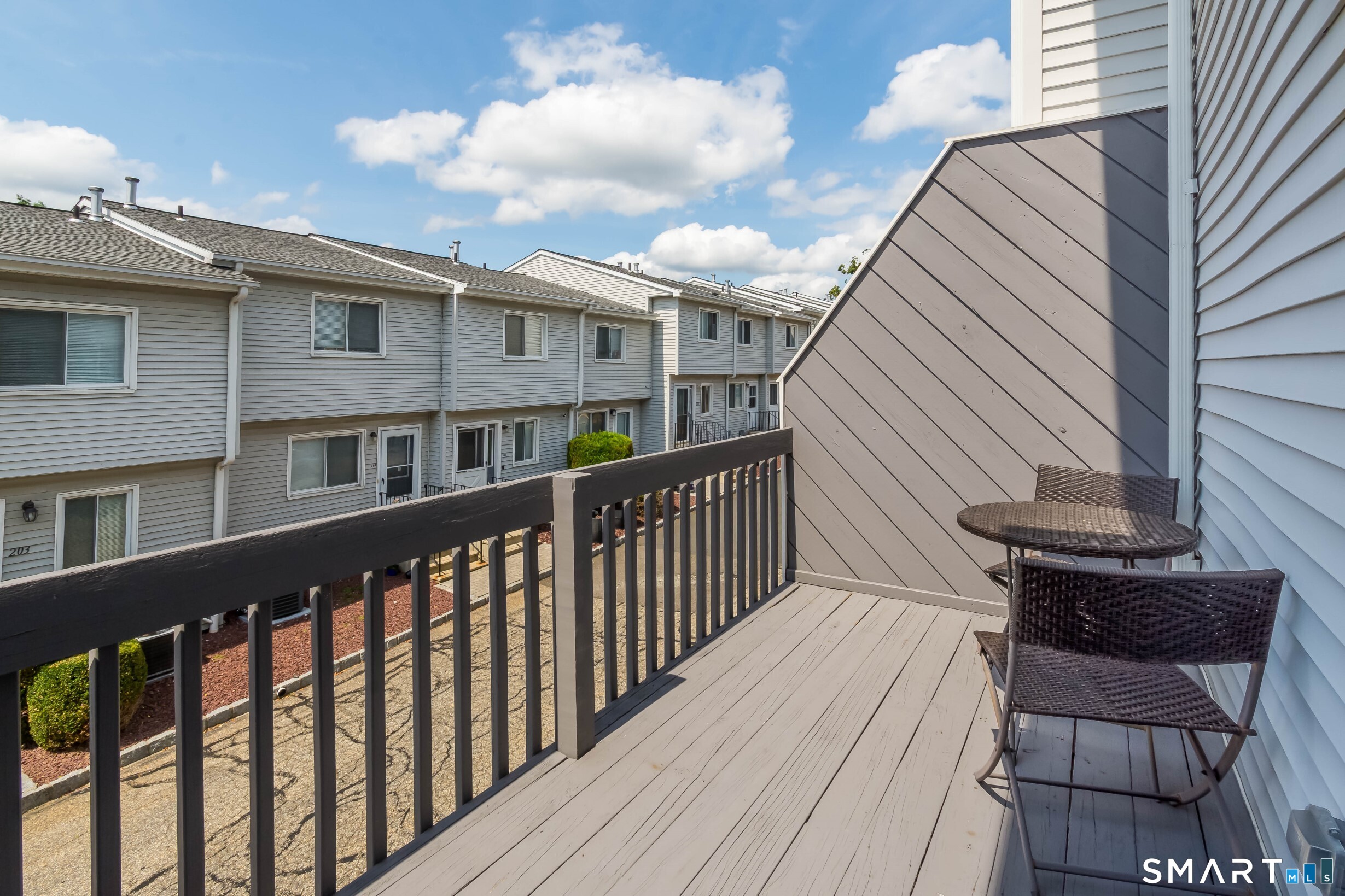273 Derby Avenue Unit: 305