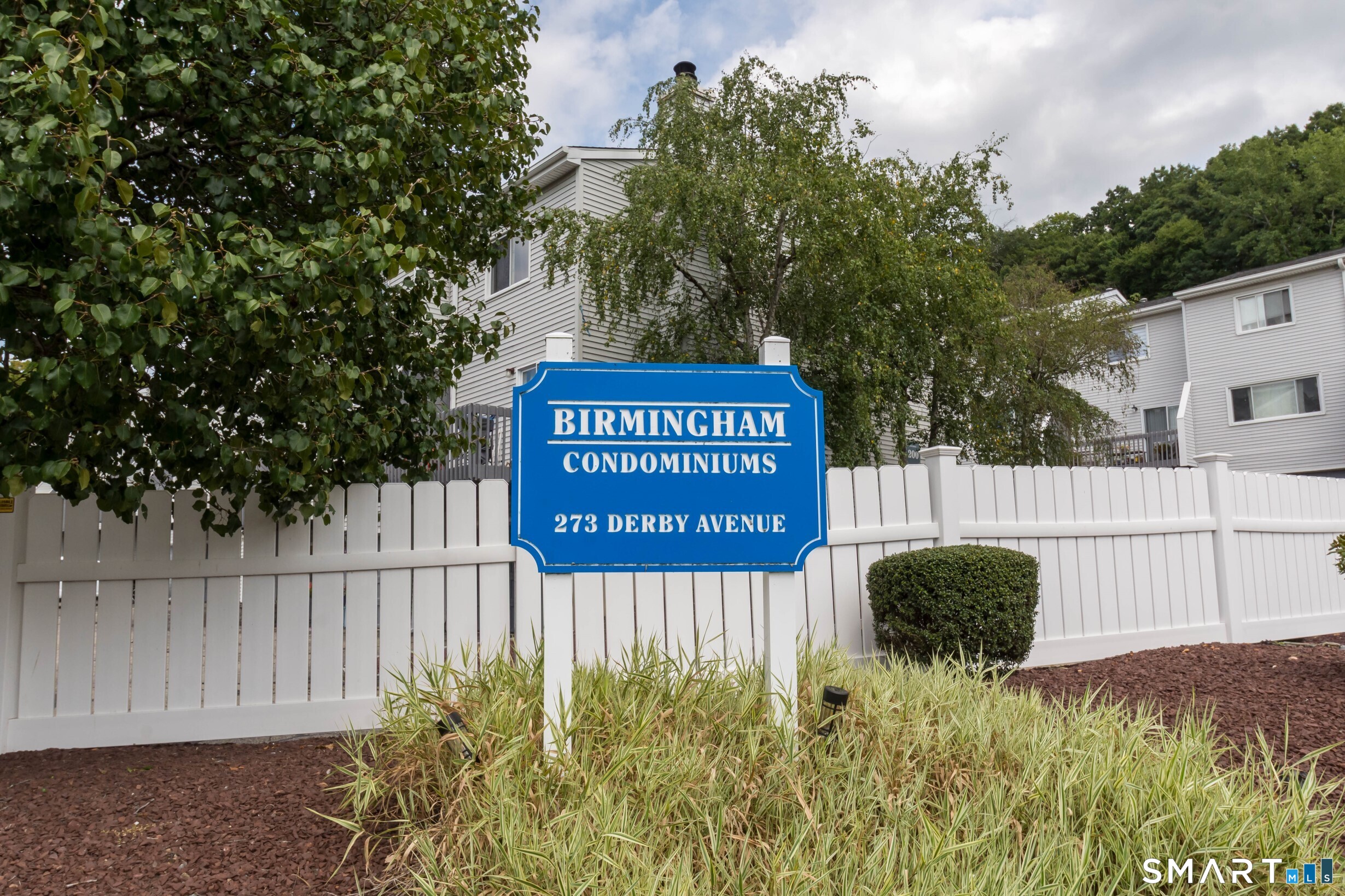 273 Derby Avenue Unit: 305