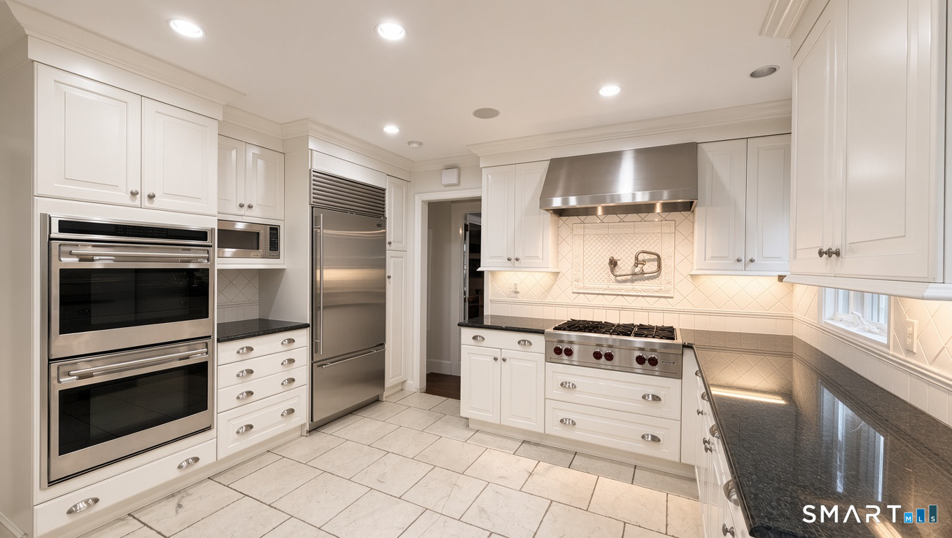 14 Highview Avenue