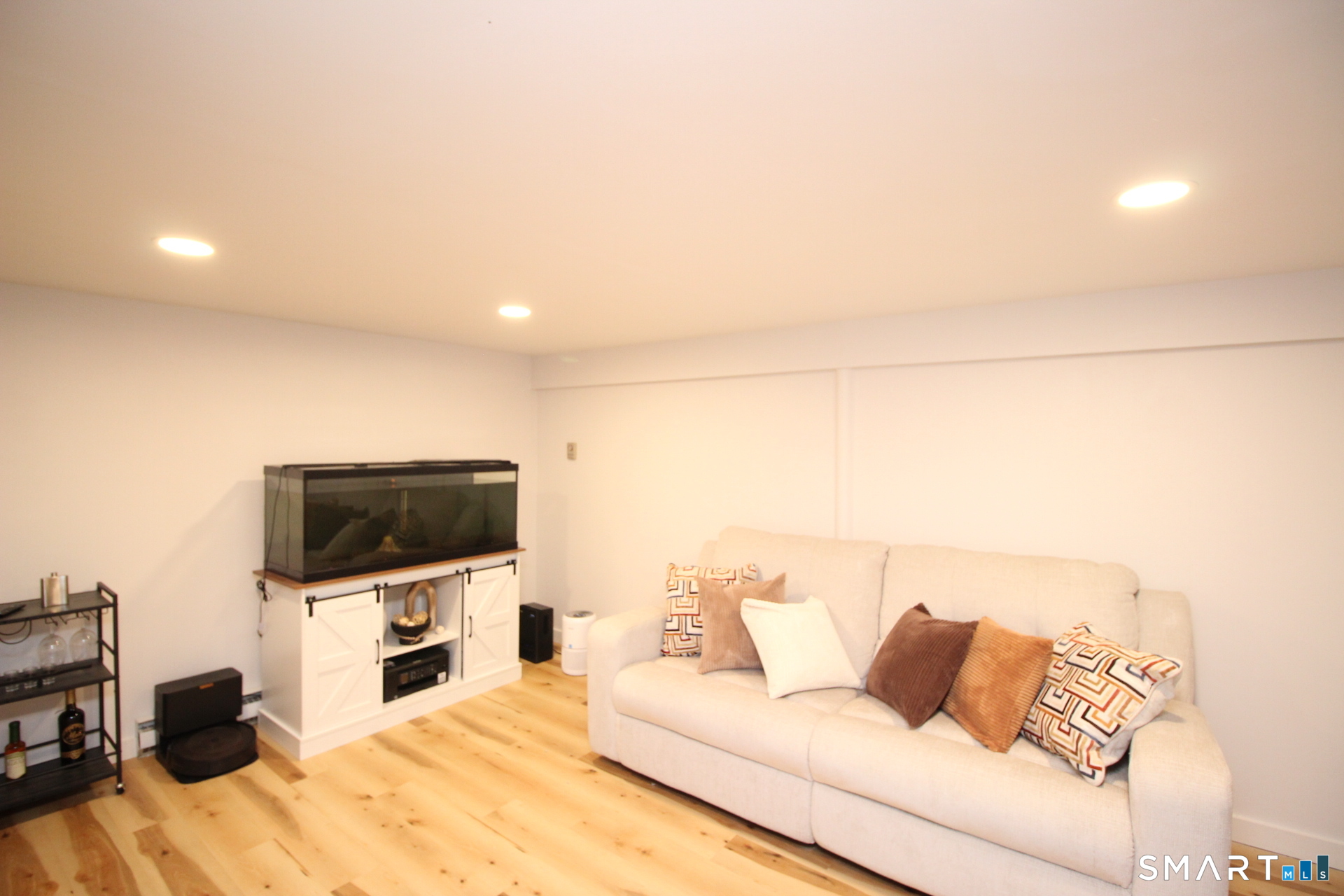 30 Maple Tree Avenue Unit: I