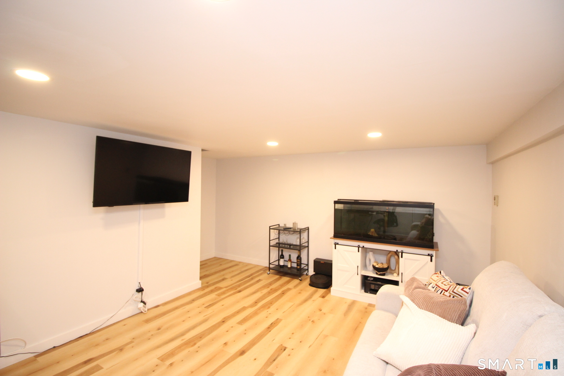 30 Maple Tree Avenue Unit: I