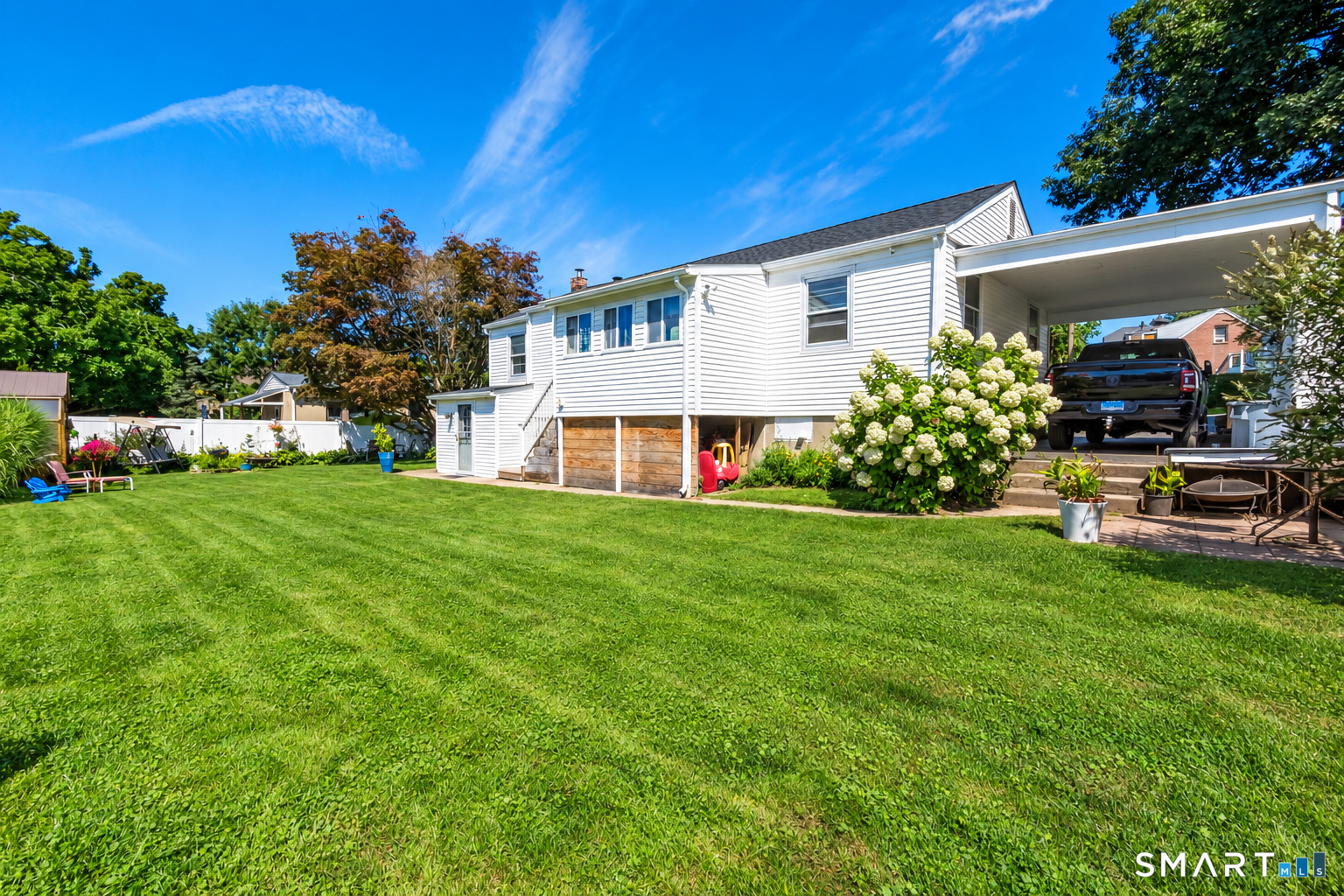 5 Scott Avenue
