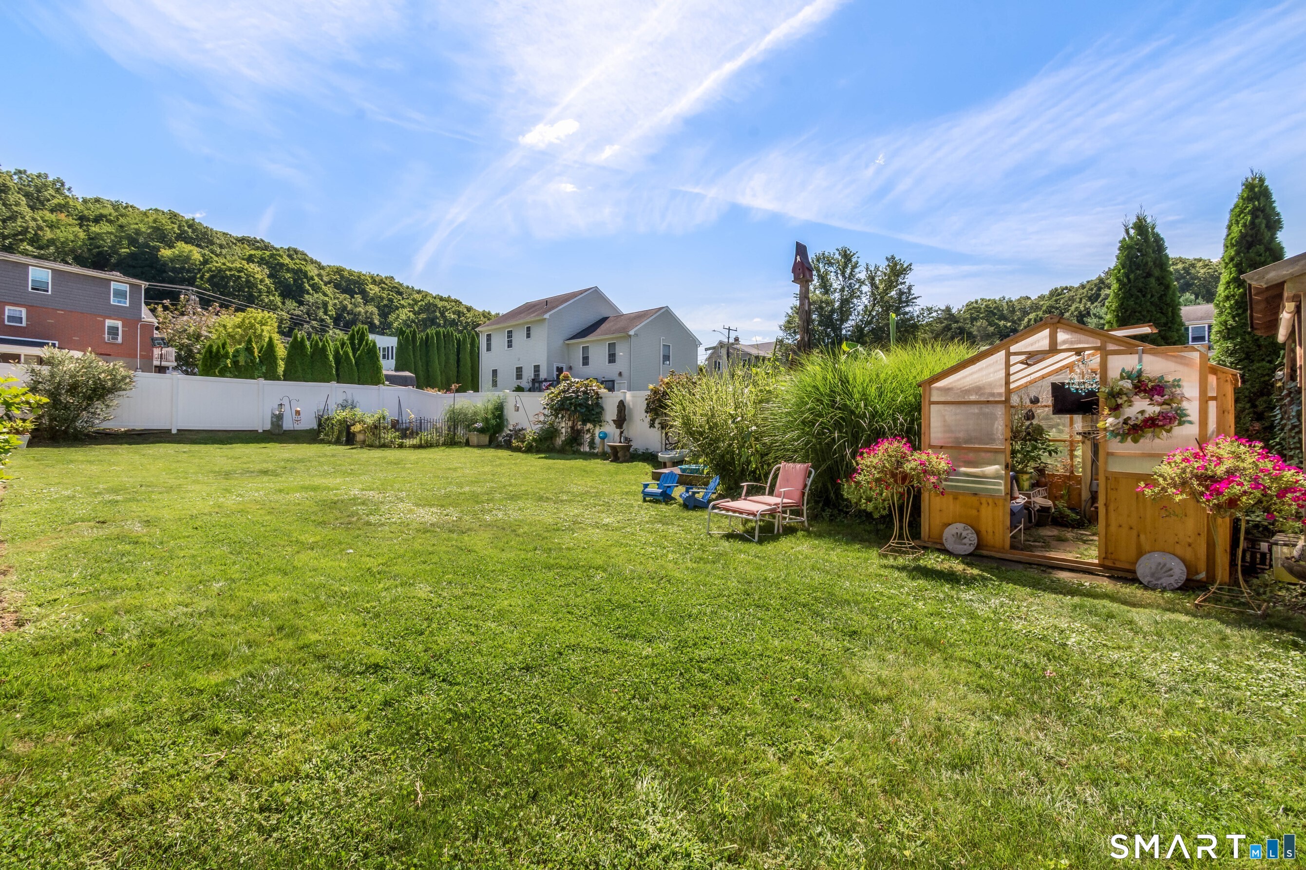 5 Scott Avenue