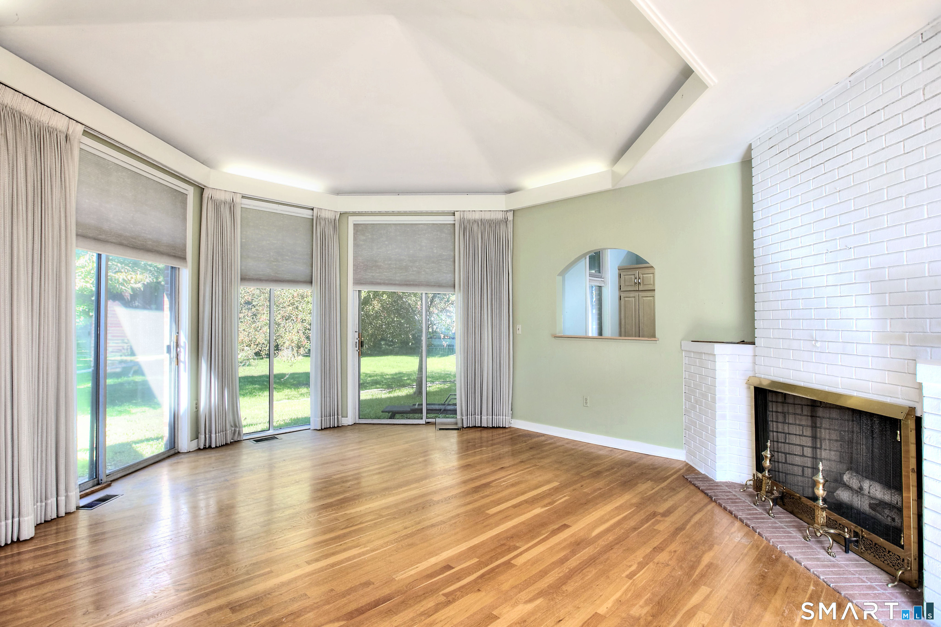 160 Fairfield Woods Road Unit: 25