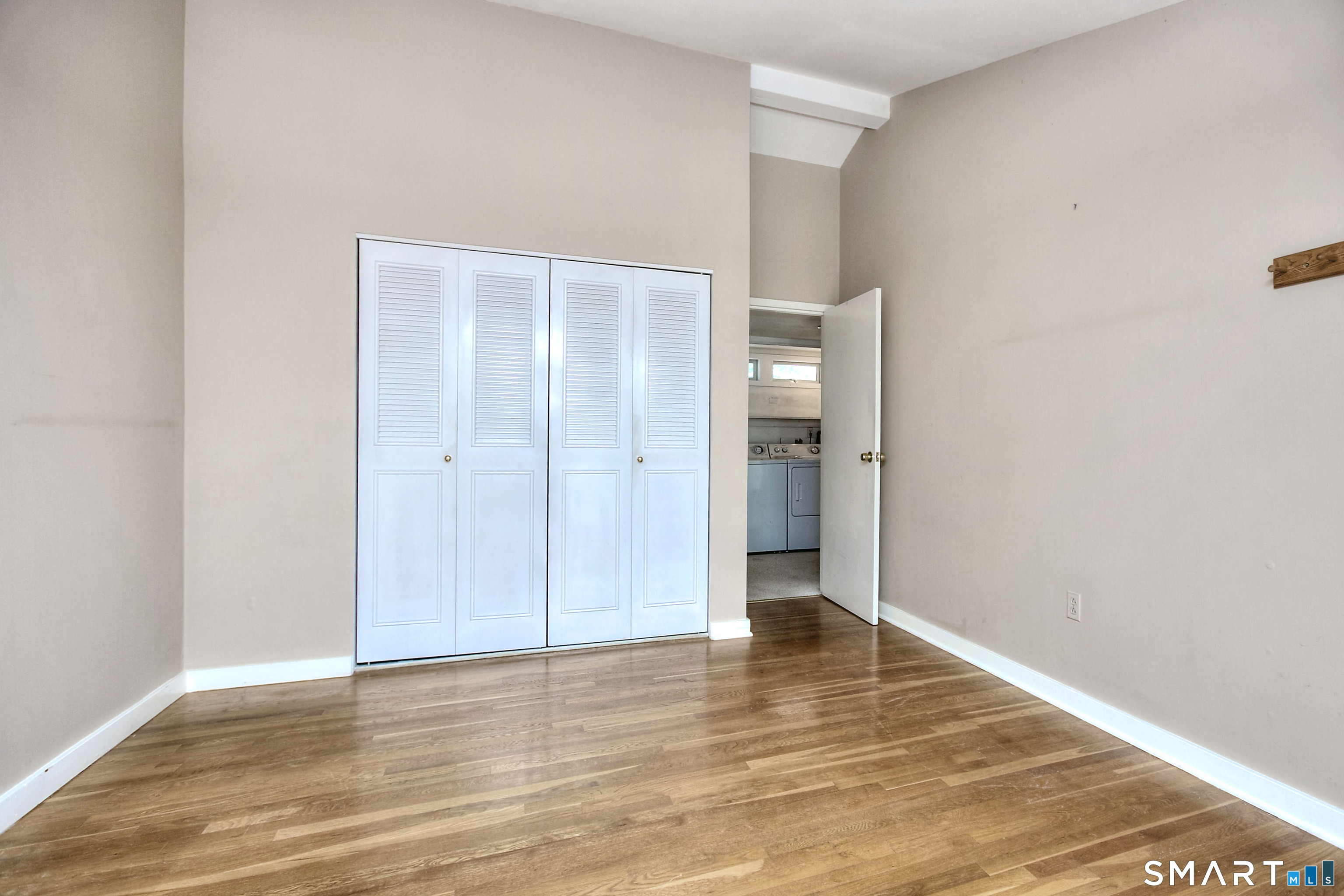 160 Fairfield Woods Road Unit: 25