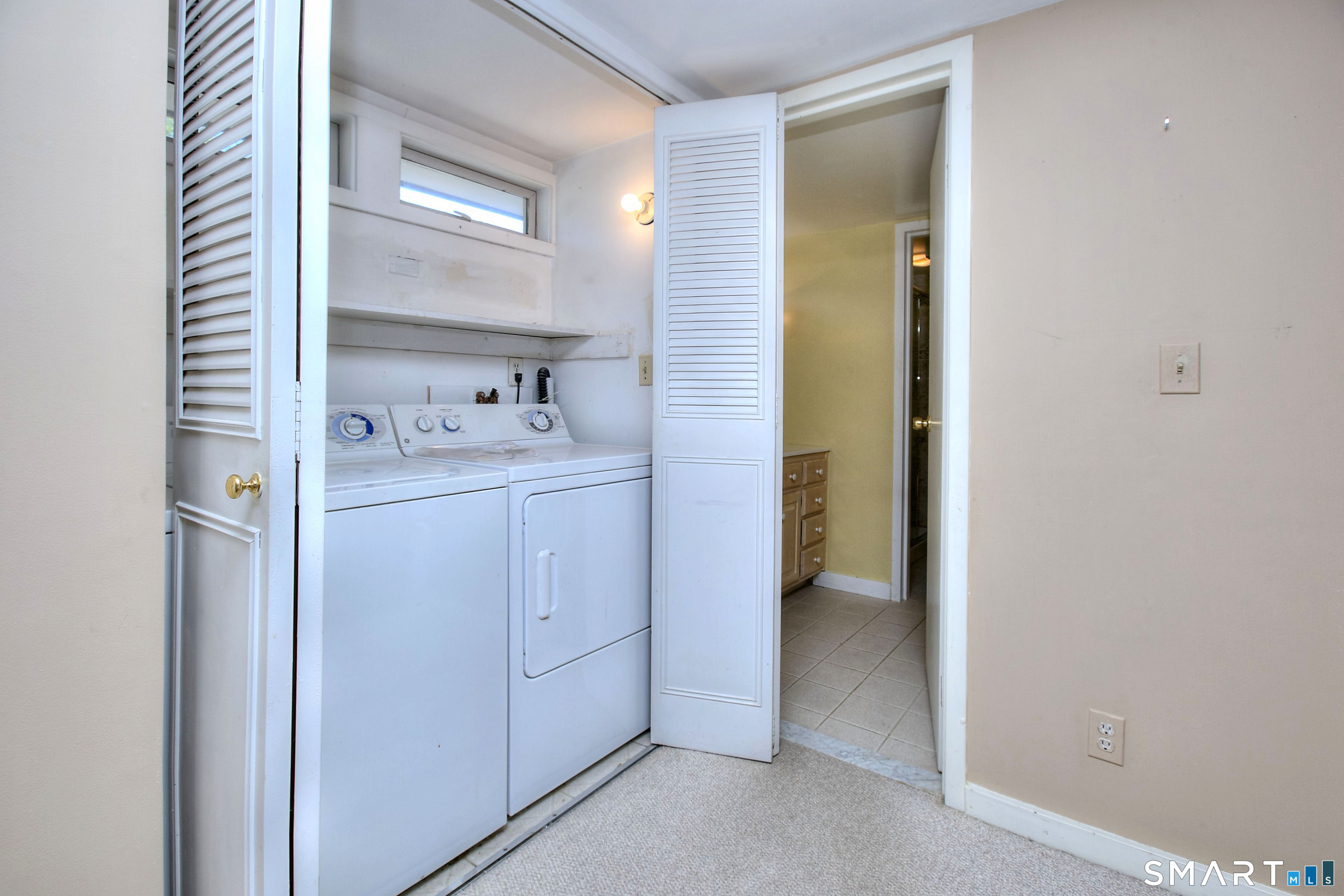 160 Fairfield Woods Road Unit: 25
