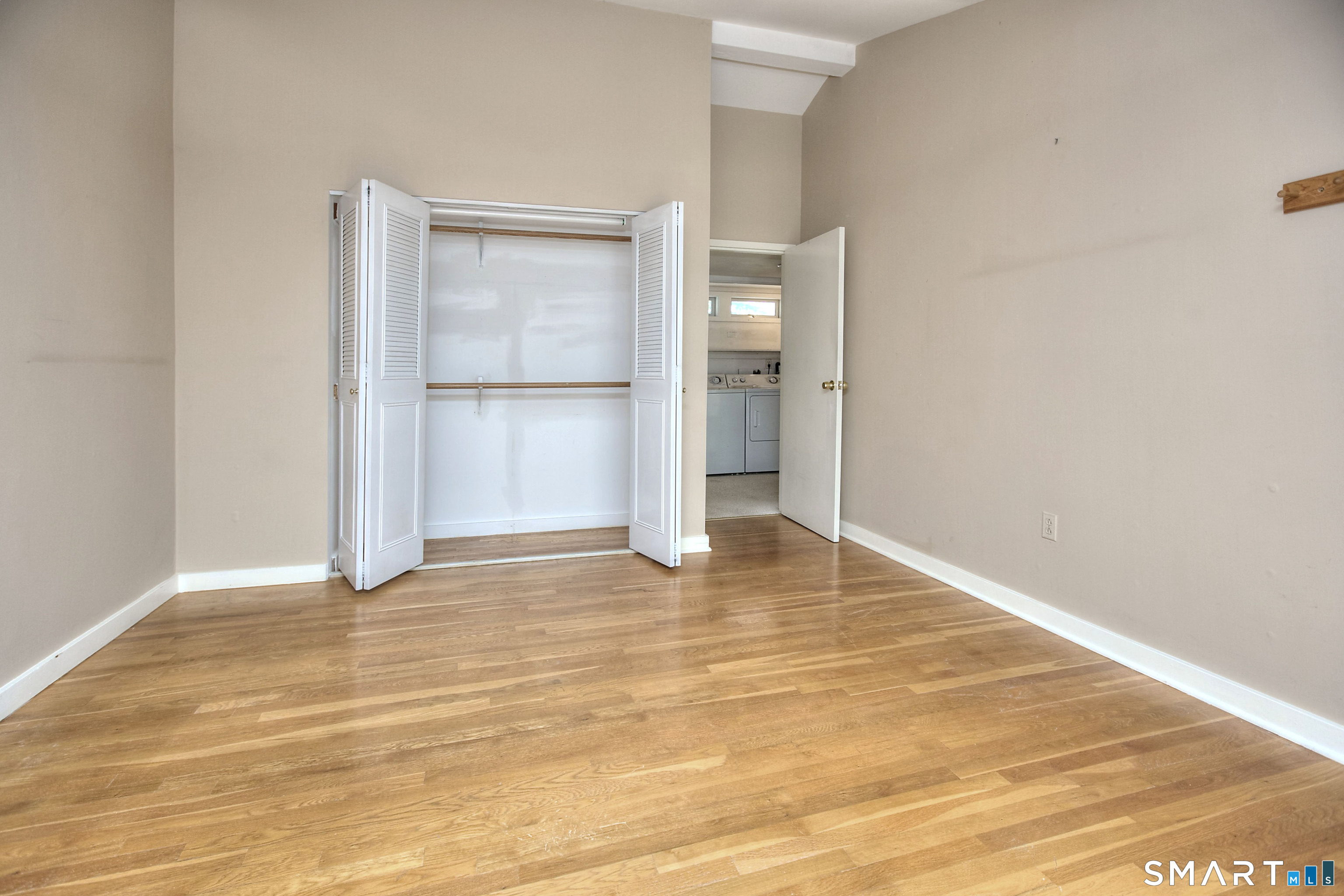 160 Fairfield Woods Road Unit: 25