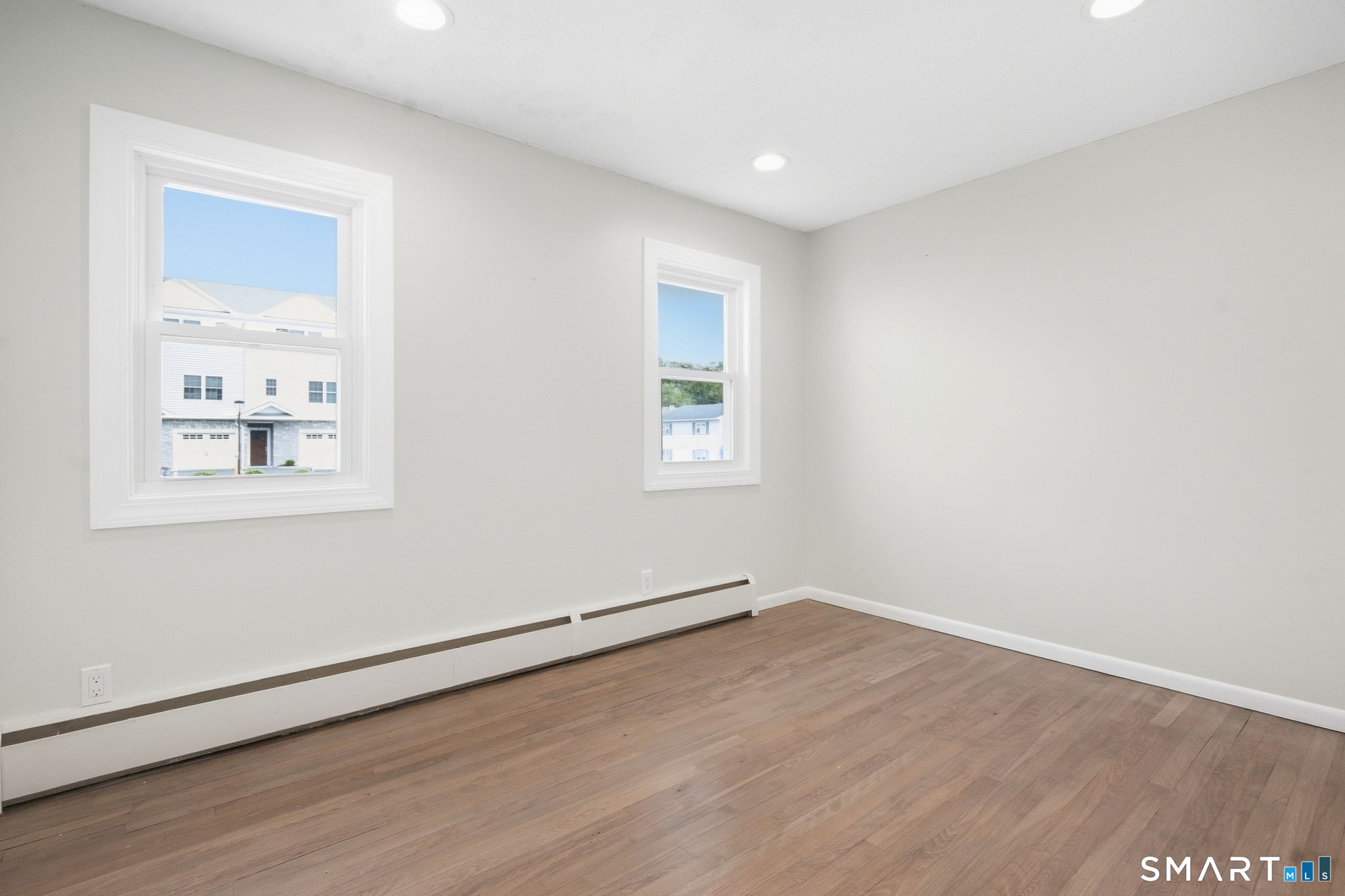 3 Beacon Square