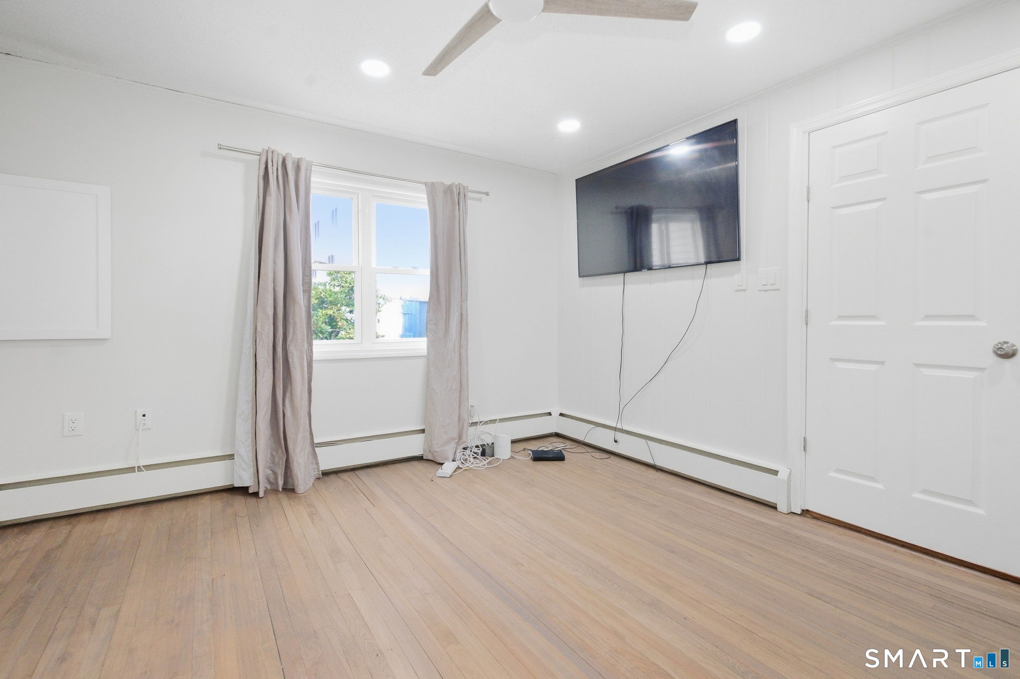 3 Beacon Square