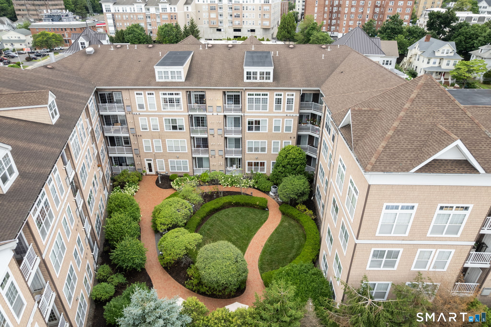 850 East Main Street Unit: 504