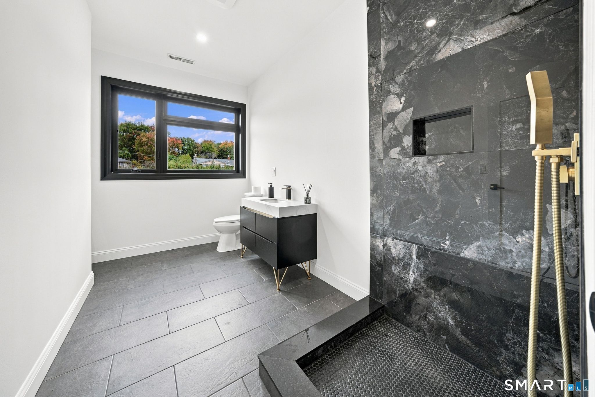 103 Forest View Drive