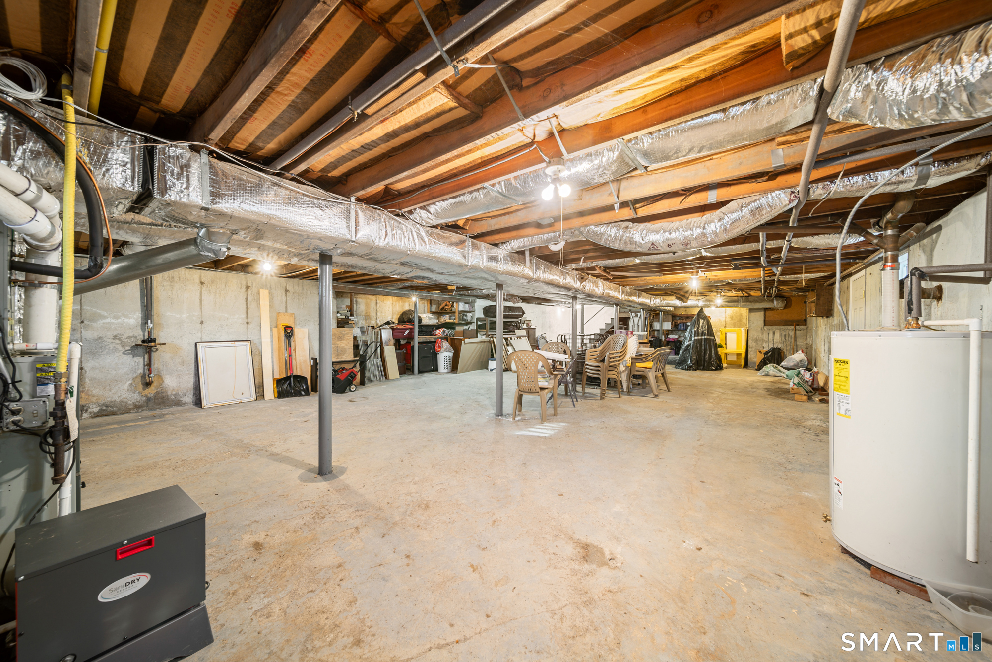 121 Bridgeview Place