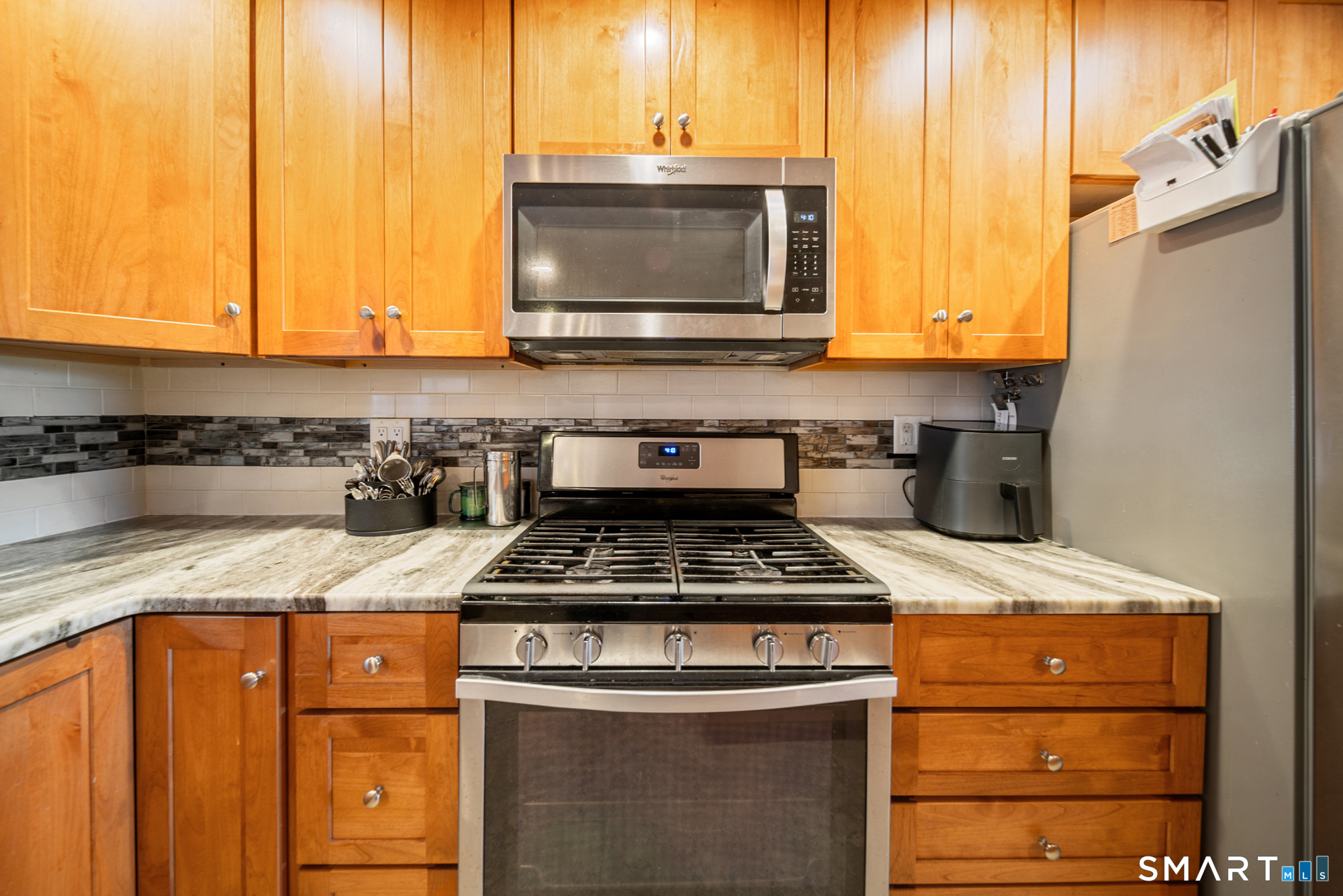 121 Bridgeview Place