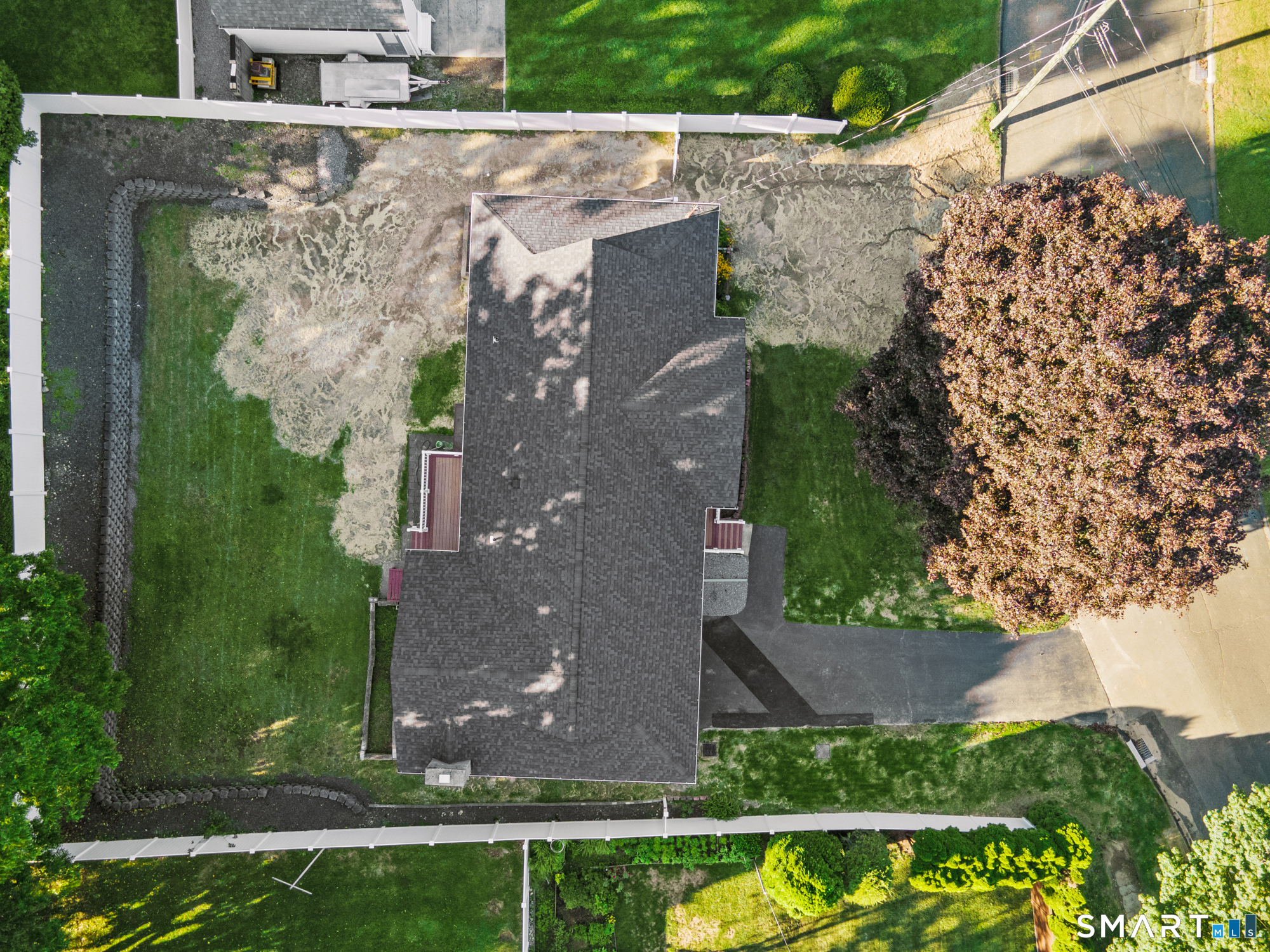 121 Bridgeview Place