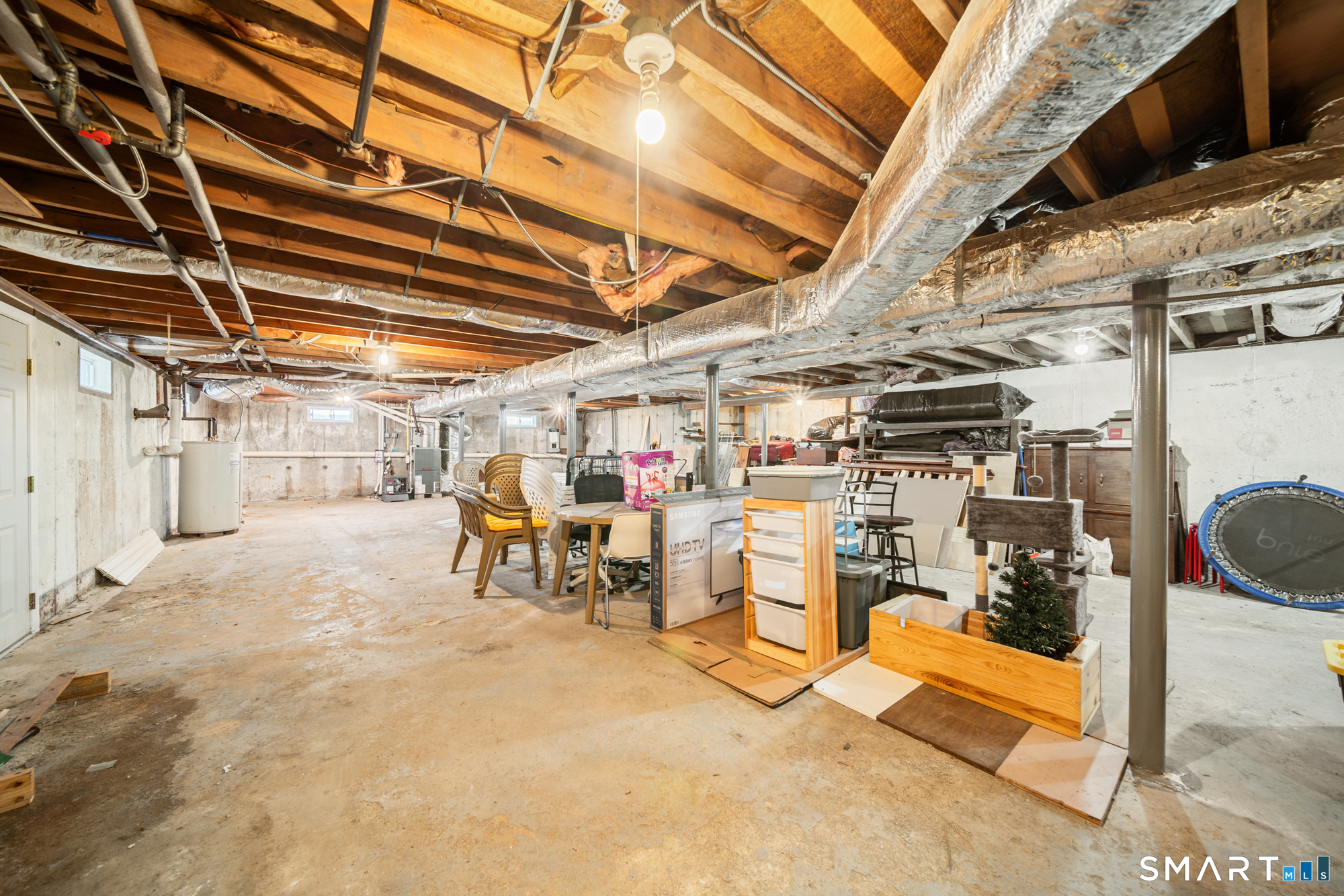 121 Bridgeview Place