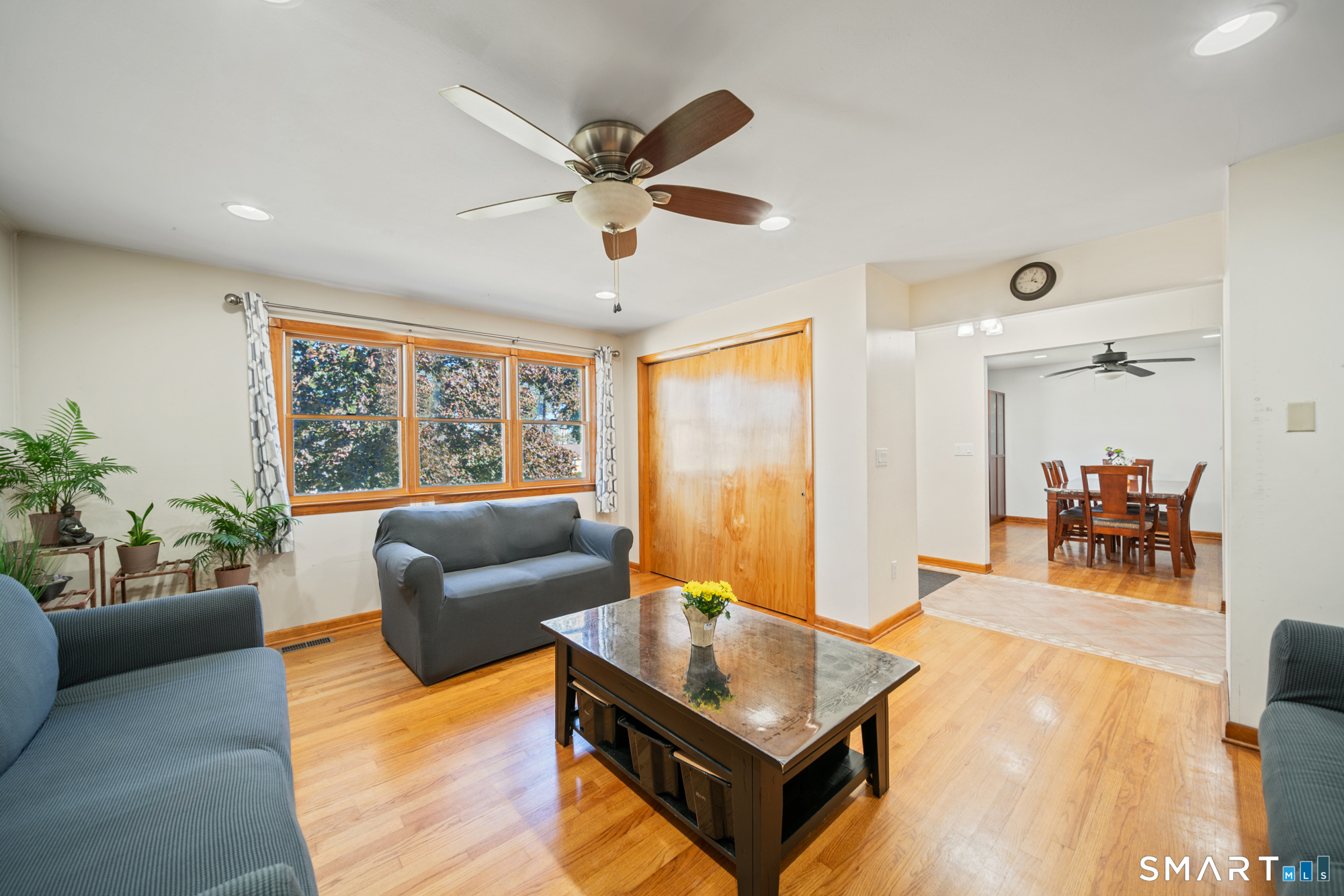 121 Bridgeview Place