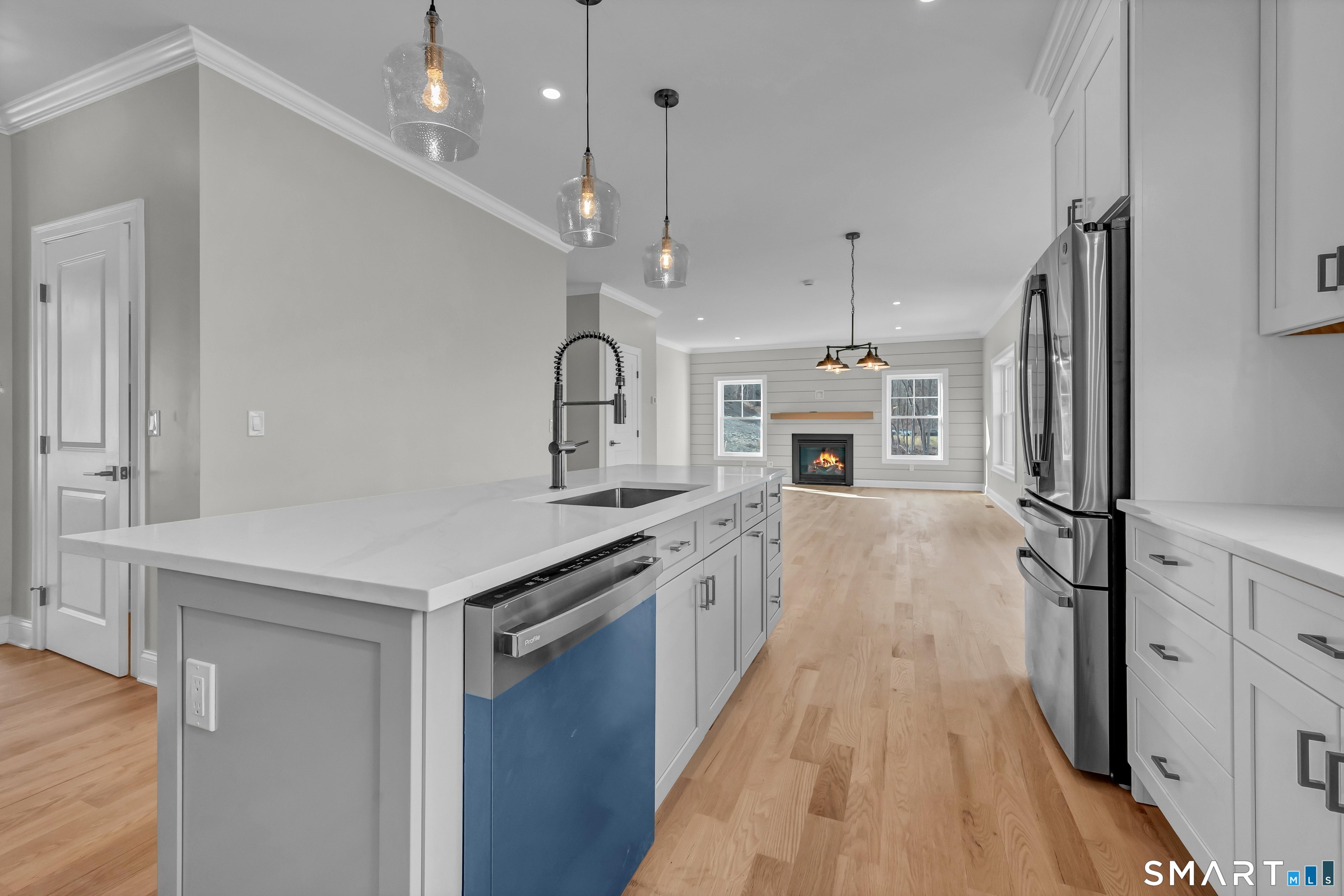 1427 Monroe Turnpike