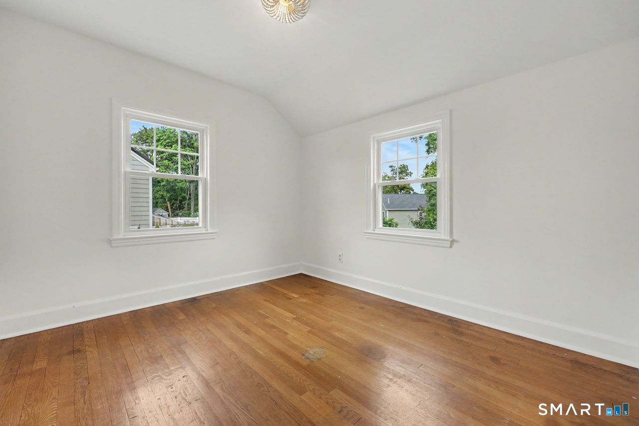 77 Ridge Road