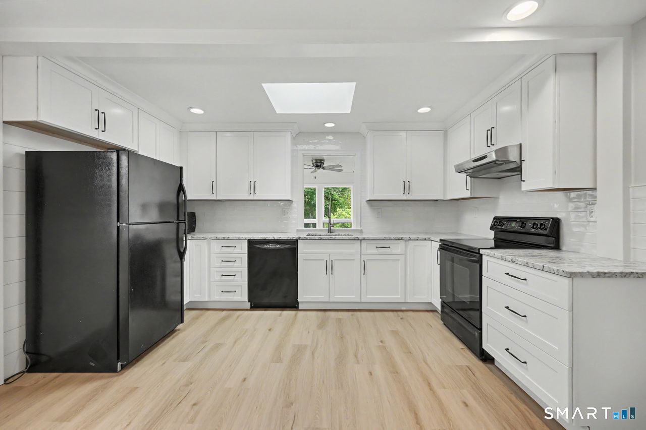 77 Ridge Road