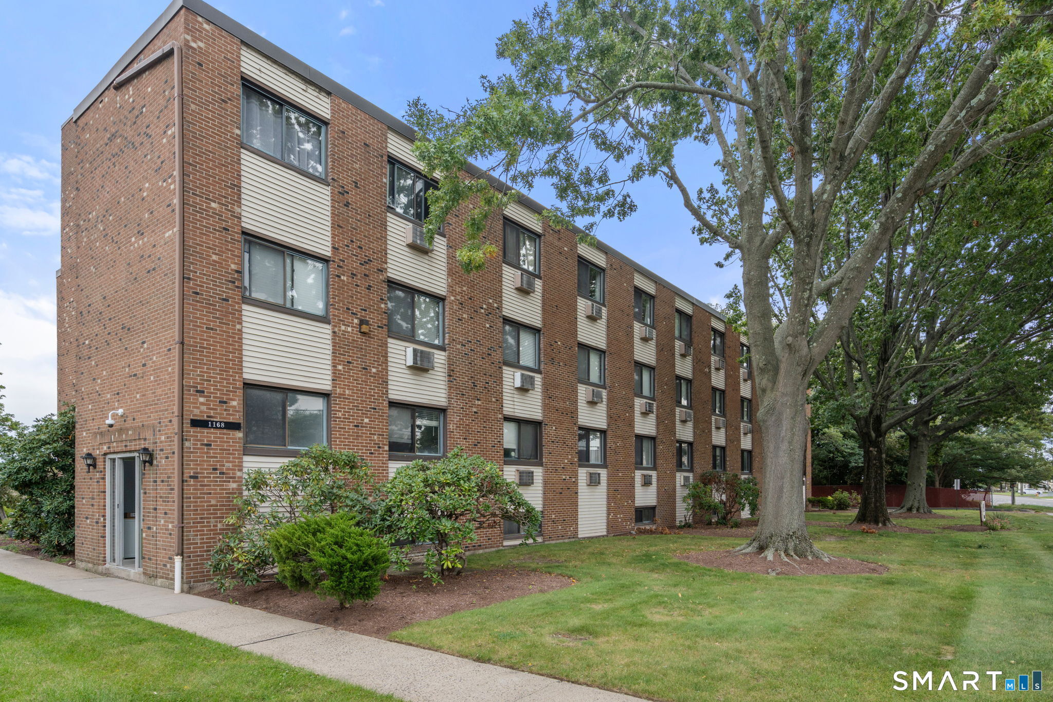 1168 Main Street Unit: B 5