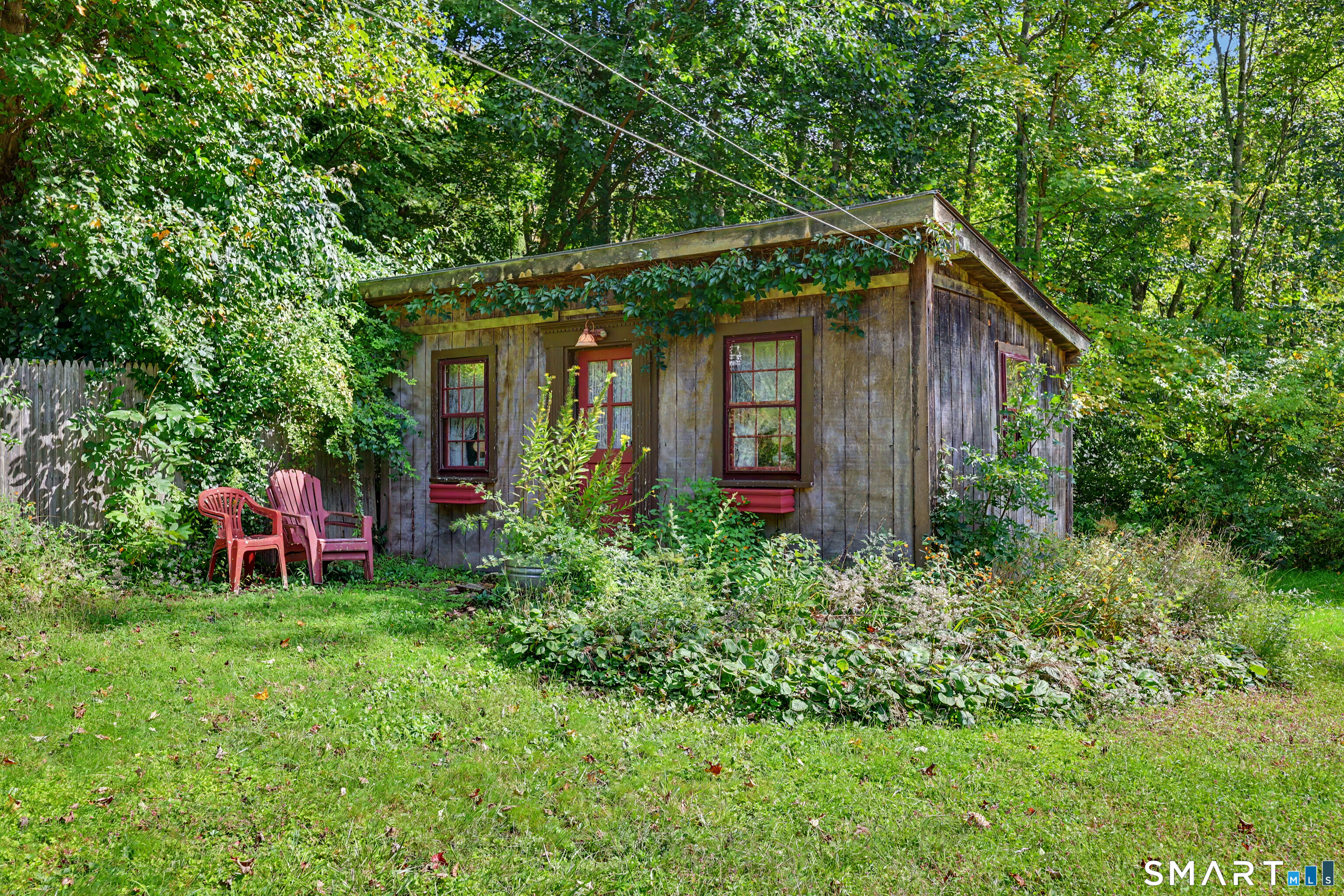 393 Center Road