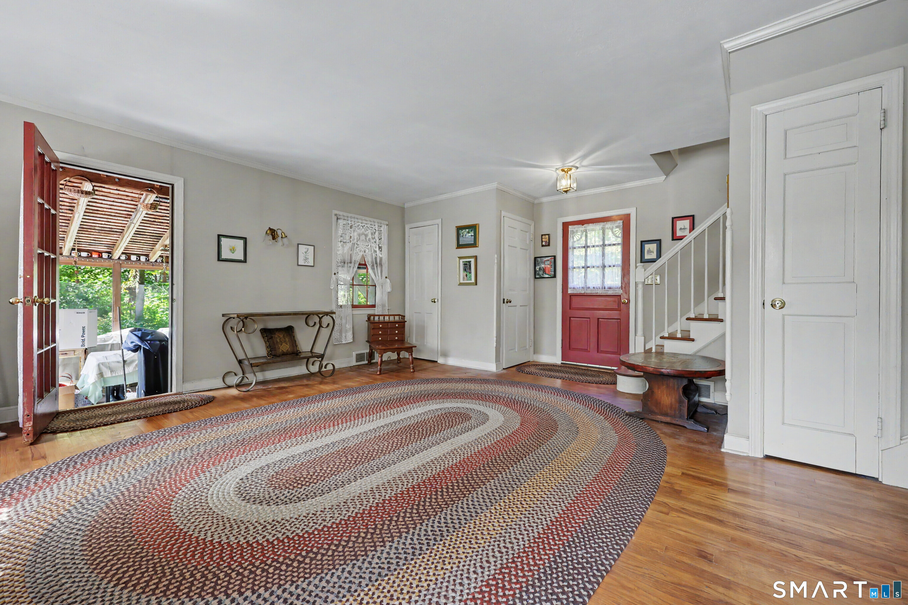 393 Center Road