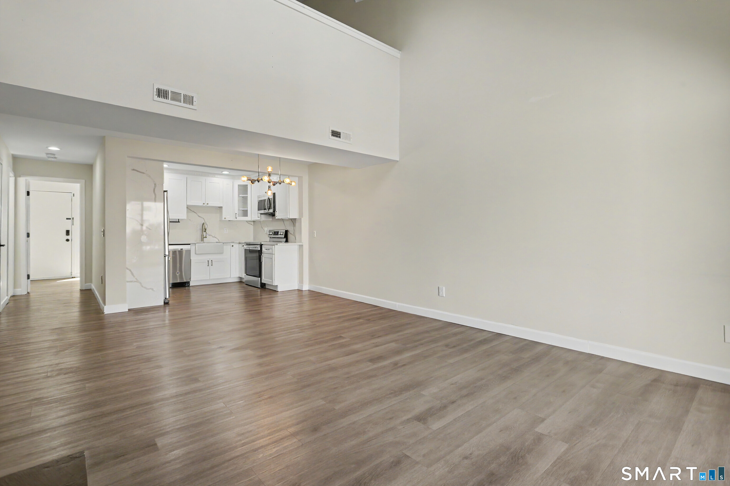 3200 Madison Avenue Unit: 23