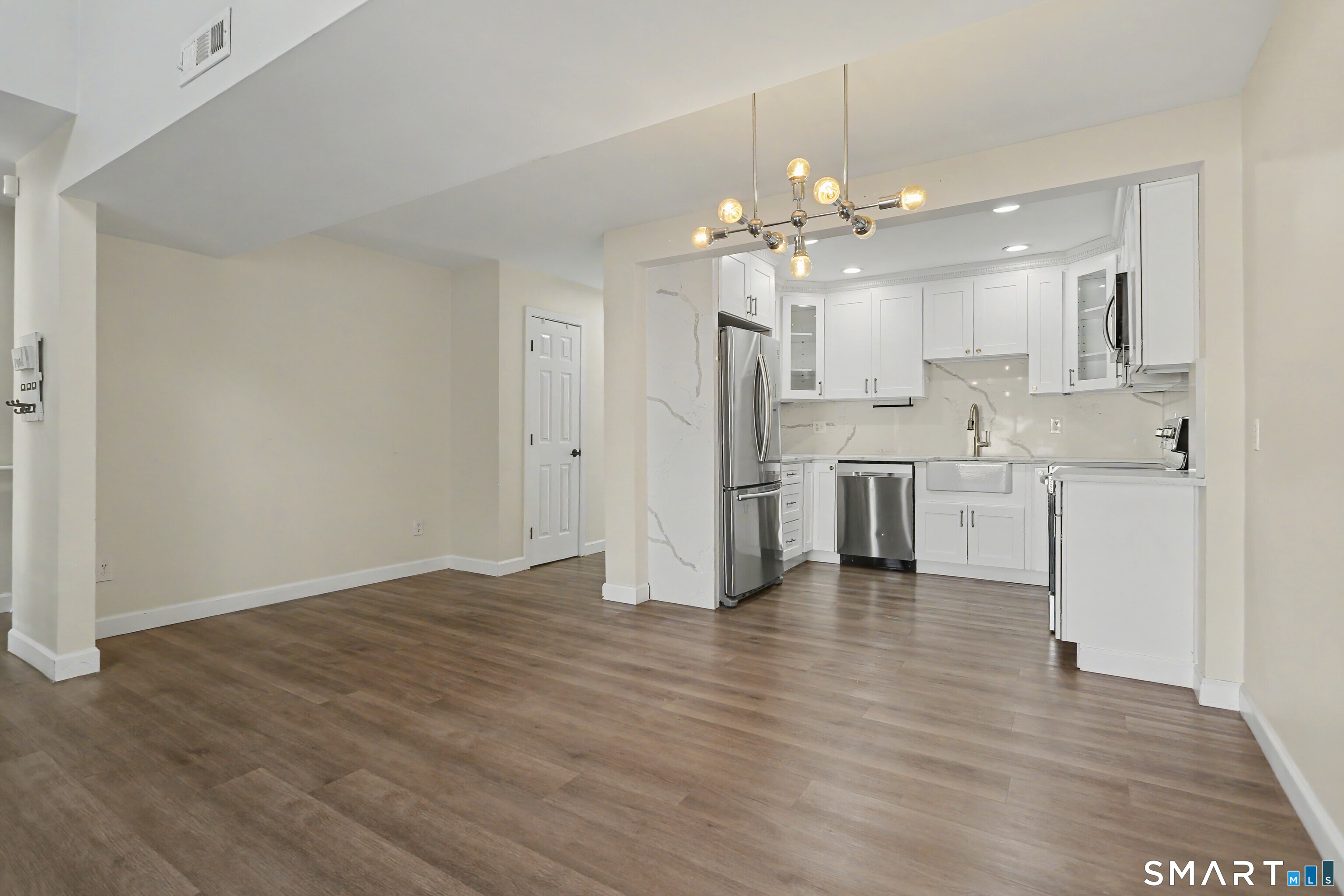 3200 Madison Avenue Unit: 23